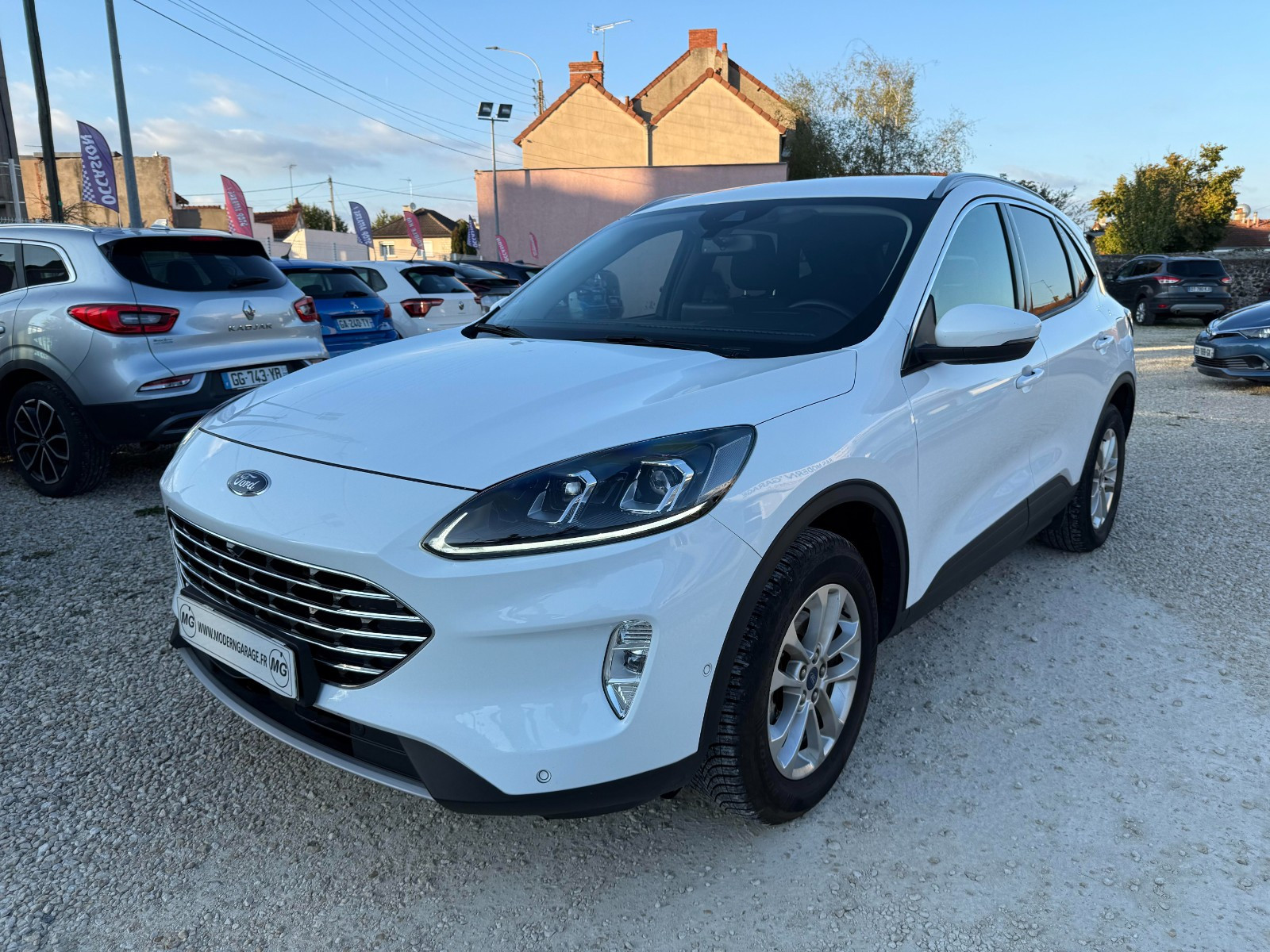 FORD Kuga - vue 1
