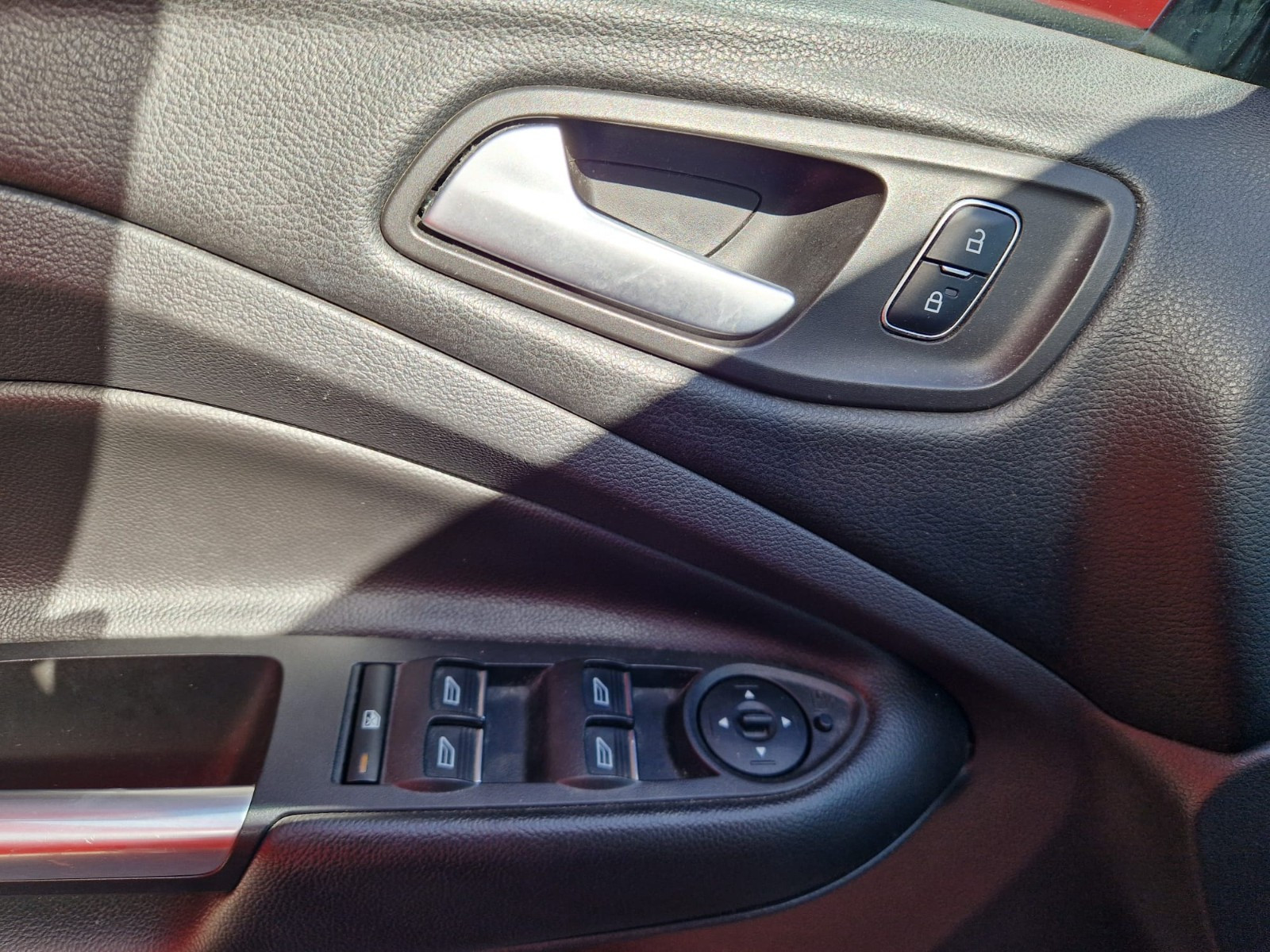 FORD Kuga II 2.0 TDCI 150CV – GARANTIE 12 MOIS — photo 24