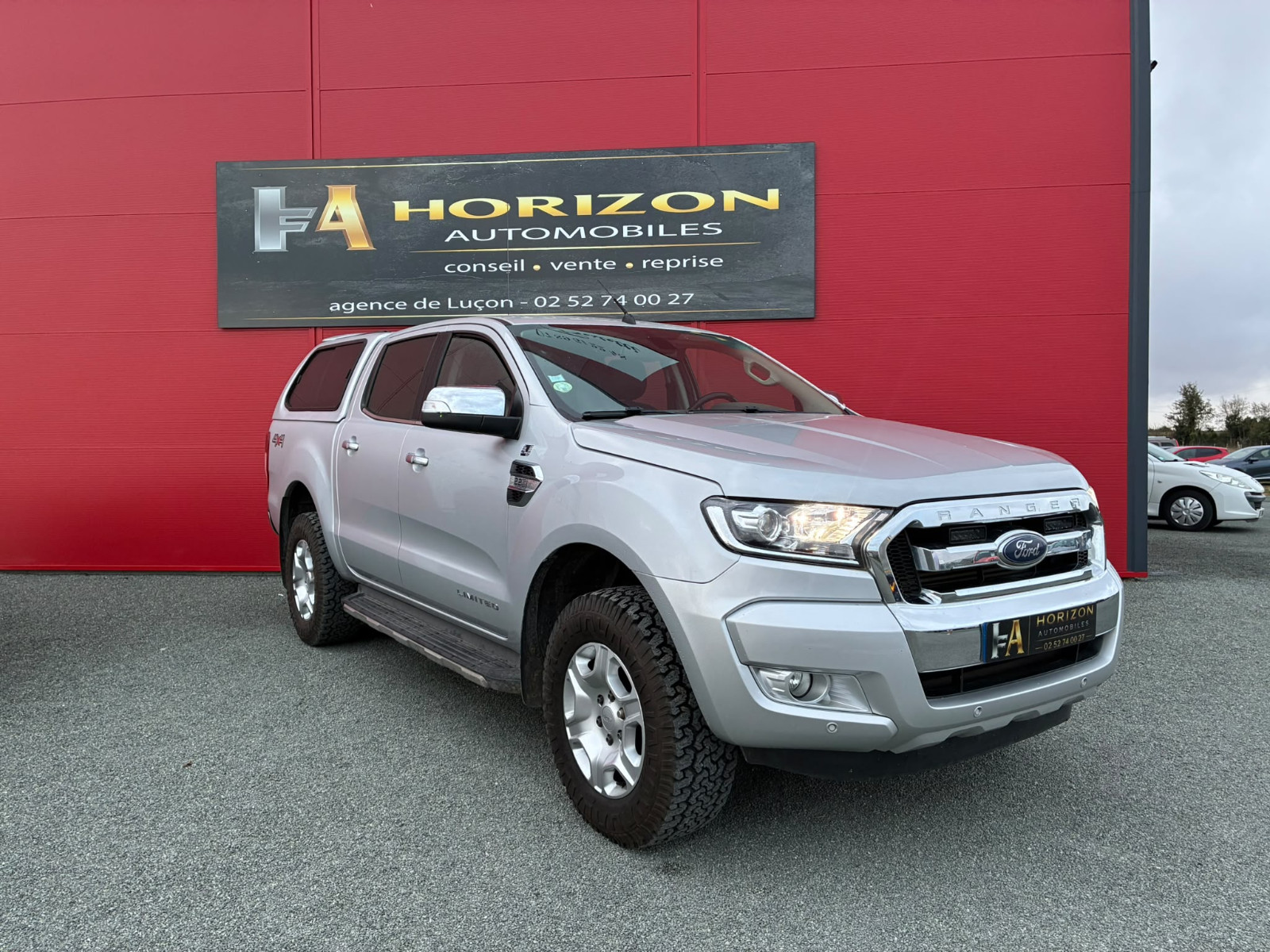 FORD RANGER 2.2 TDCi 160ch Double Cabine Limited – CAMÉRA / ATTELAGE – GARANTIE 12 MOIS