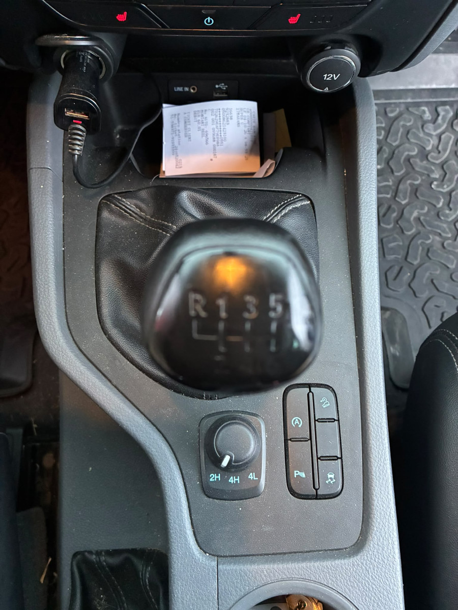 FORD RANGER 2.2 TDCi 160ch Double Cabine Limited – CAMÉRA / ATTELAGE – GARANTIE 12 MOIS — photo 31
