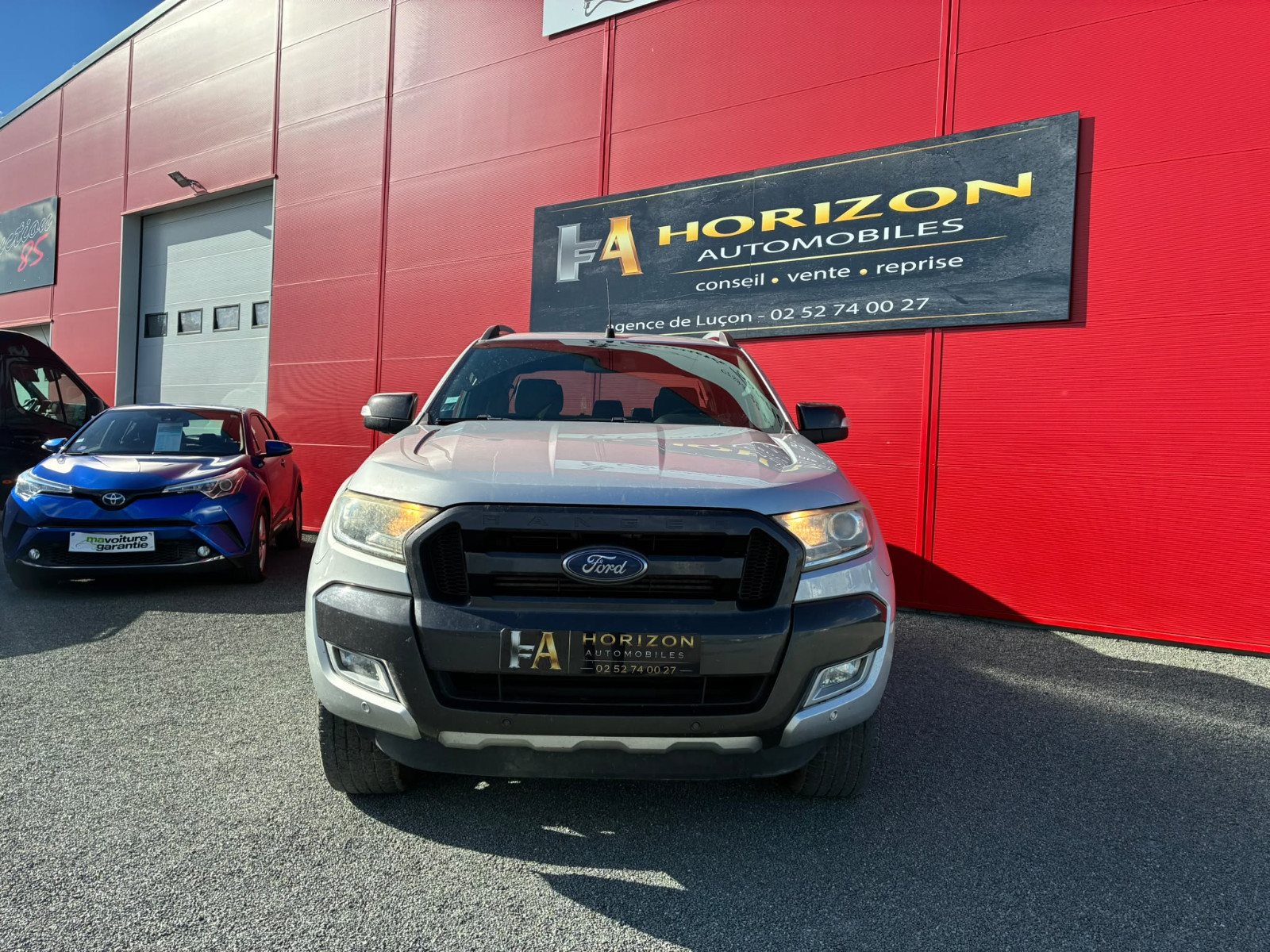 FORD RANGER 3.2 TDCi 200ch Double Cabine Wildtrak BVA – SUIVI FORD – CAR PLAY – ATTELAGE – RIDEAU DE BENNE – GARANTIE 12 MOIS — photo 2