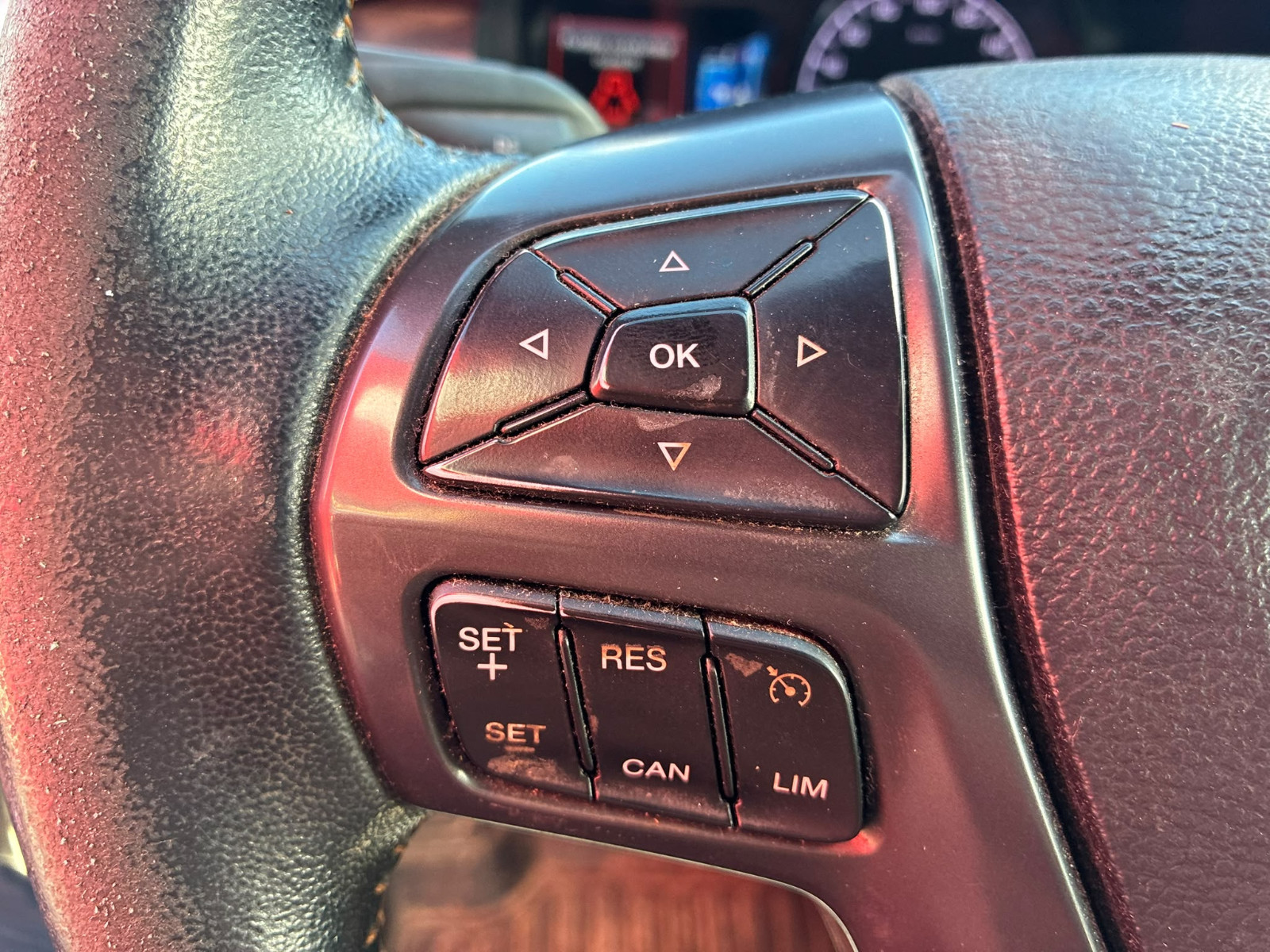 FORD RANGER 3.2 TDCi 200ch Double Cabine Wildtrak BVA – SUIVI FORD – CAR PLAY – ATTELAGE – RIDEAU DE BENNE – GARANTIE 12 MOIS — photo 22