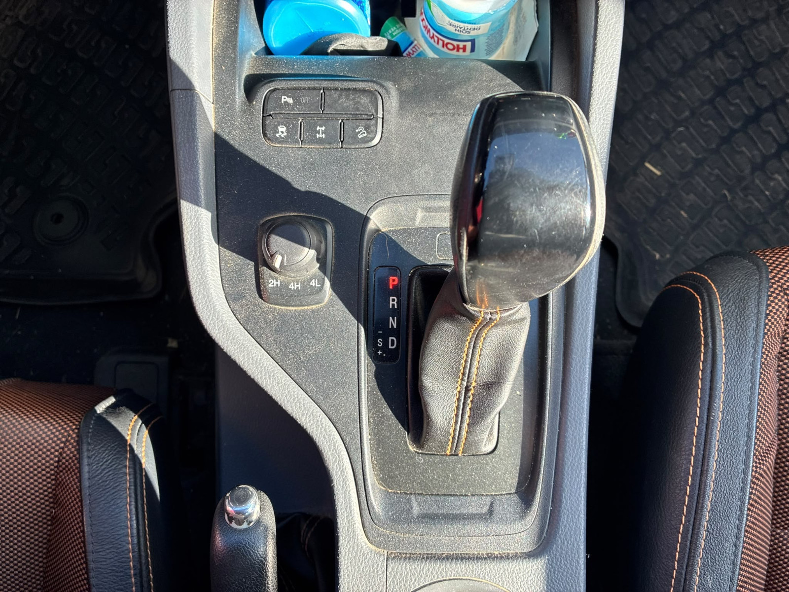 FORD RANGER 3.2 TDCi 200ch Double Cabine Wildtrak BVA – SUIVI FORD – CAR PLAY – ATTELAGE – RIDEAU DE BENNE – GARANTIE 12 MOIS — photo 28