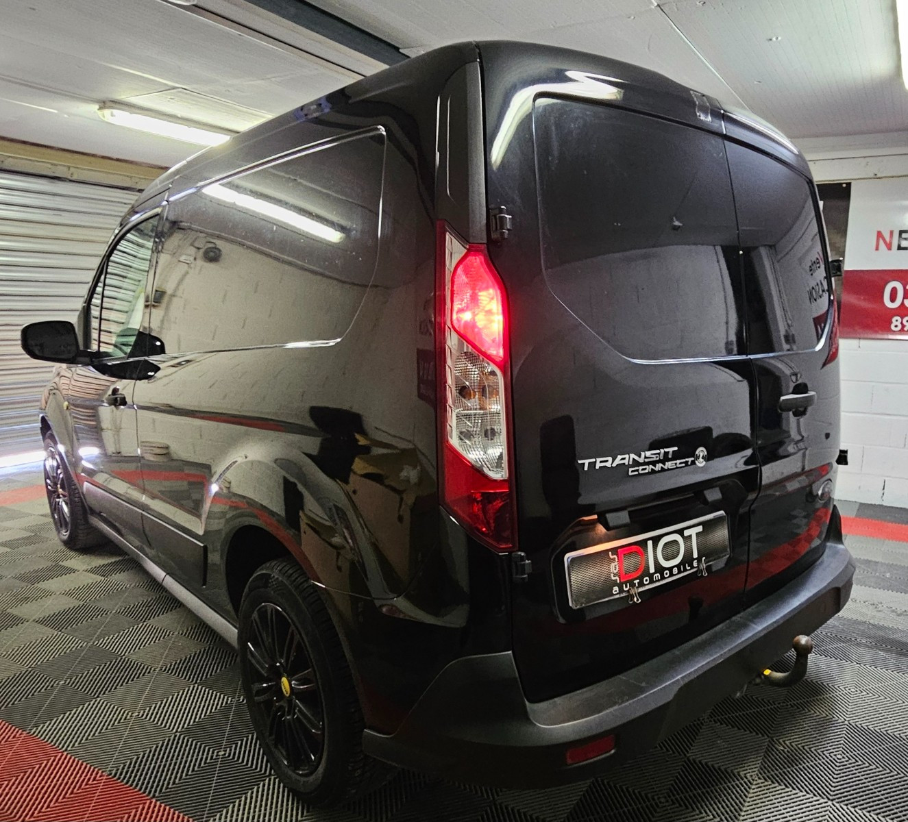 FORD TRANSIT FOURGON - vue 1