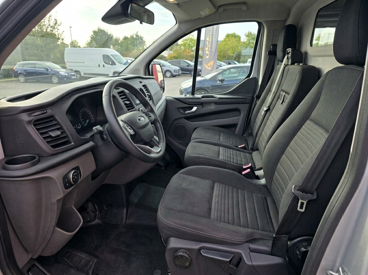 FORD TRANSIT CUSTOM LIMITED L1H1 2.0 TDCi 170 BVA6 – 1ere main – Garantie 12 mois – — photo 9