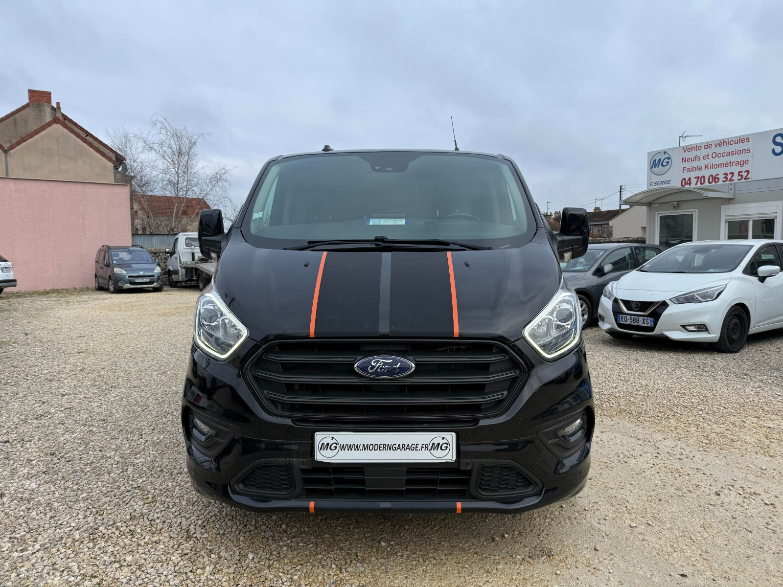 FORD TRANSIT CUSTOM FOURGON - vue 1