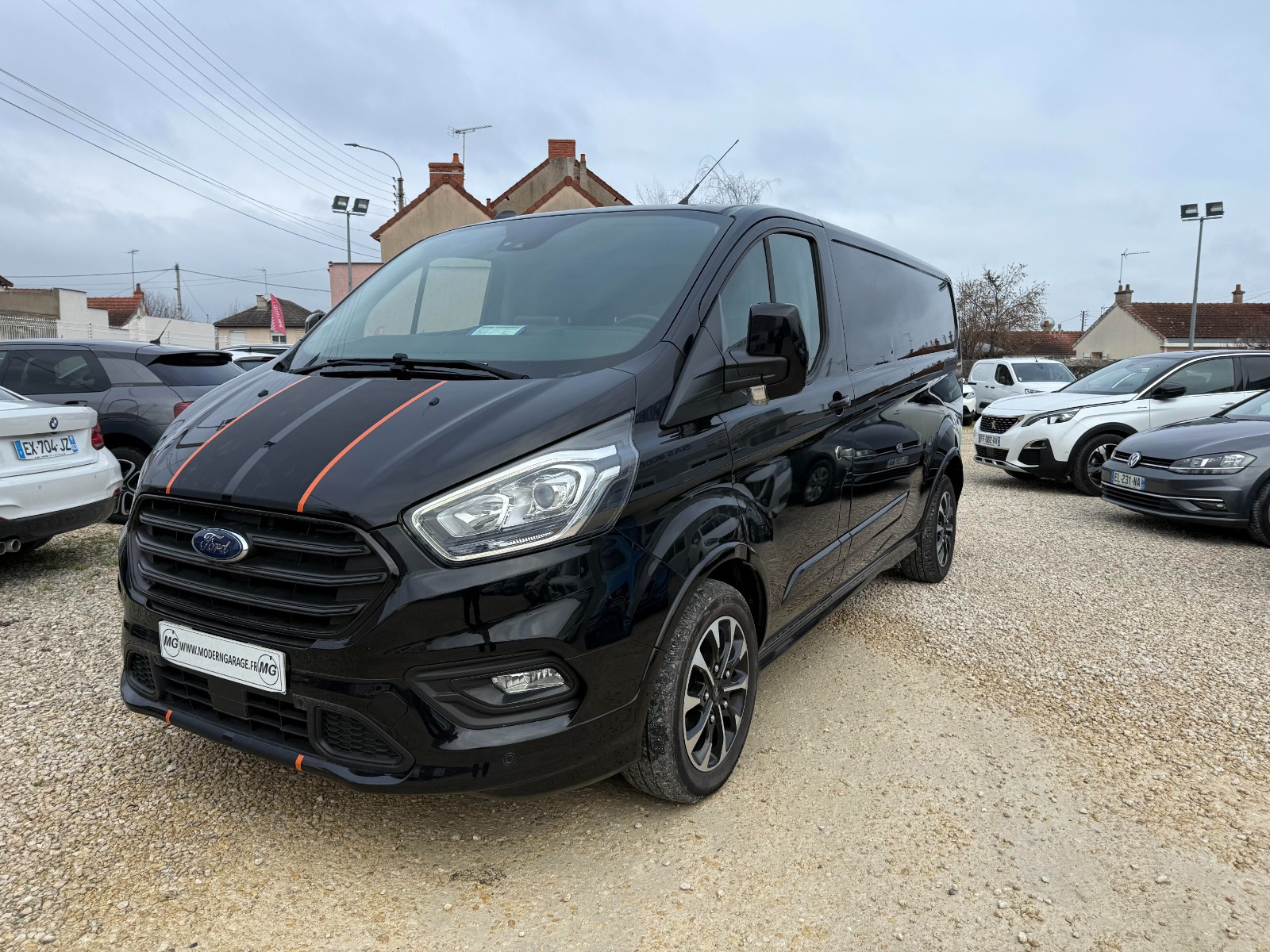 FORD TRANSIT CUSTOM FOURGON - vue 1