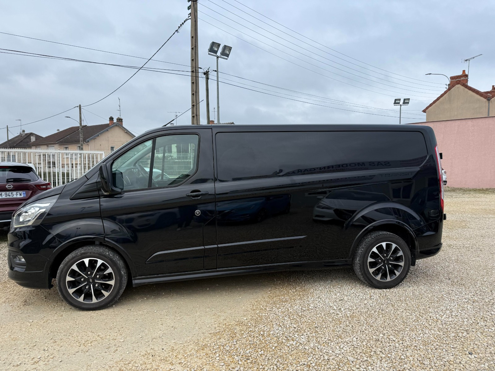 FORD TRANSIT CUSTOM FOURGON - vue 1