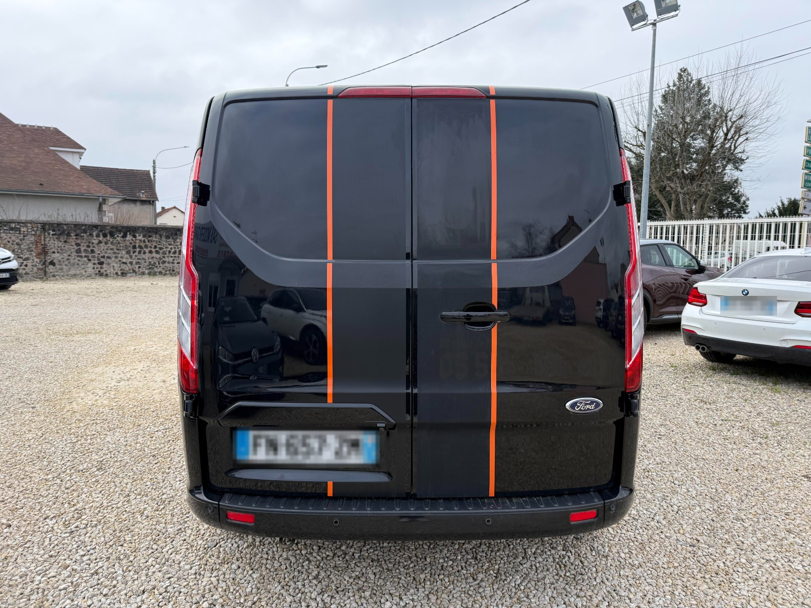 FORD TRANSIT CUSTOM FOURGON - vue 1
