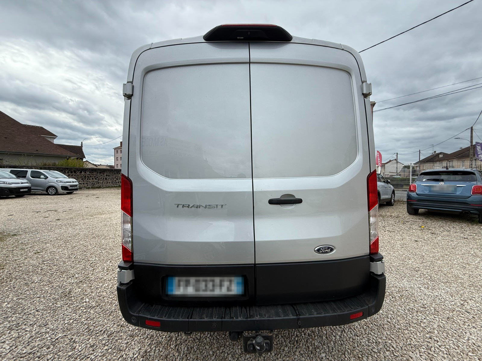 FORD TRANSIT FOURGON - vue 1