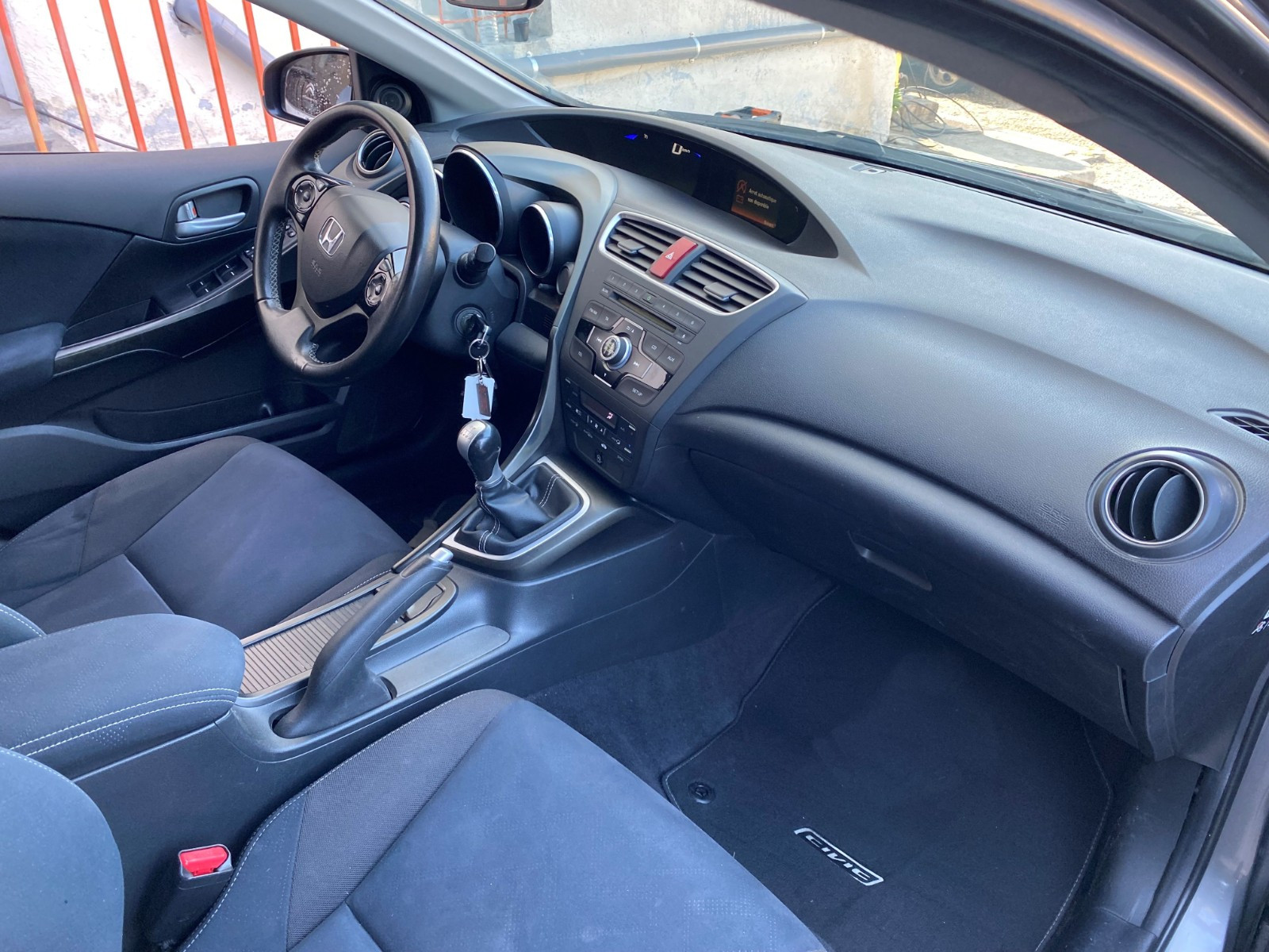 HONDA Civic break 5 - vue 1