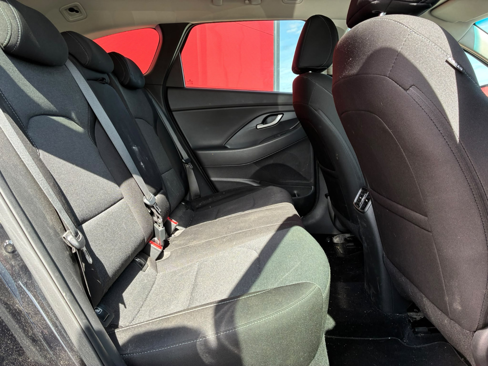Hyundai I30 Creative 1.6L CRDi 116cv – Attelage – GARANTIE 12 MOIS — photo 18