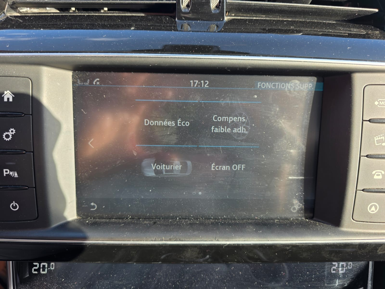 Jaguar XE R-Sport 2.0D 180ch -GARANTIE 12 MOIS — photo 29