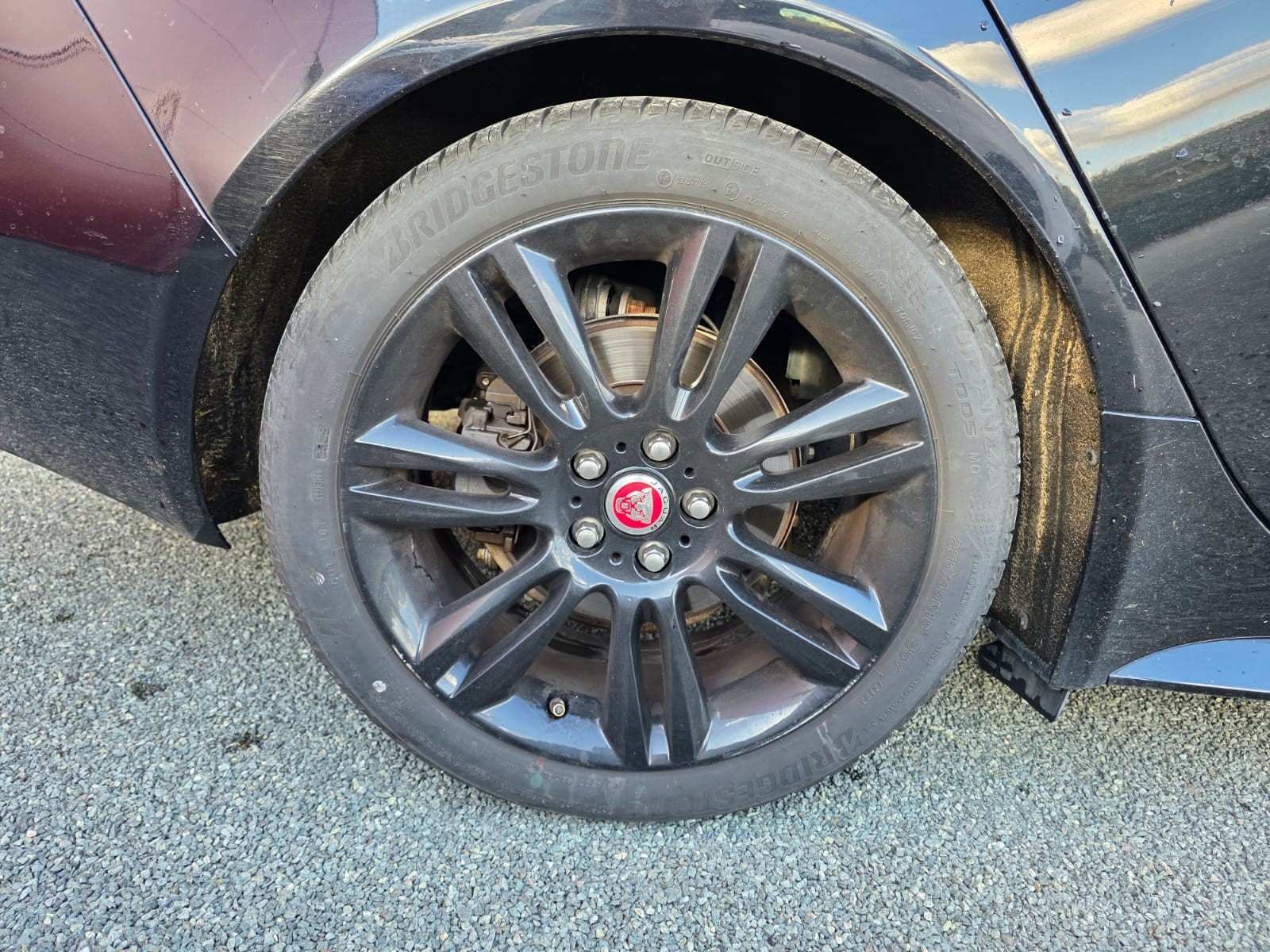Jaguar XE R-Sport 2.0D 180ch -GARANTIE 12 MOIS — photo 34