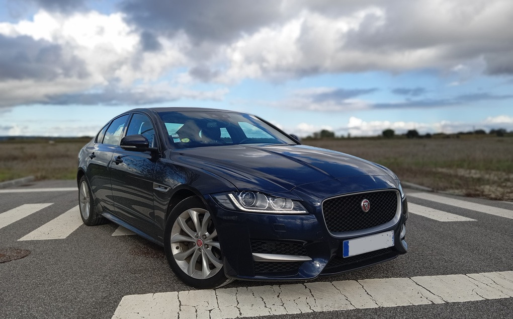 Jaguar XF R-Sport 2.0D BVA8 180CV