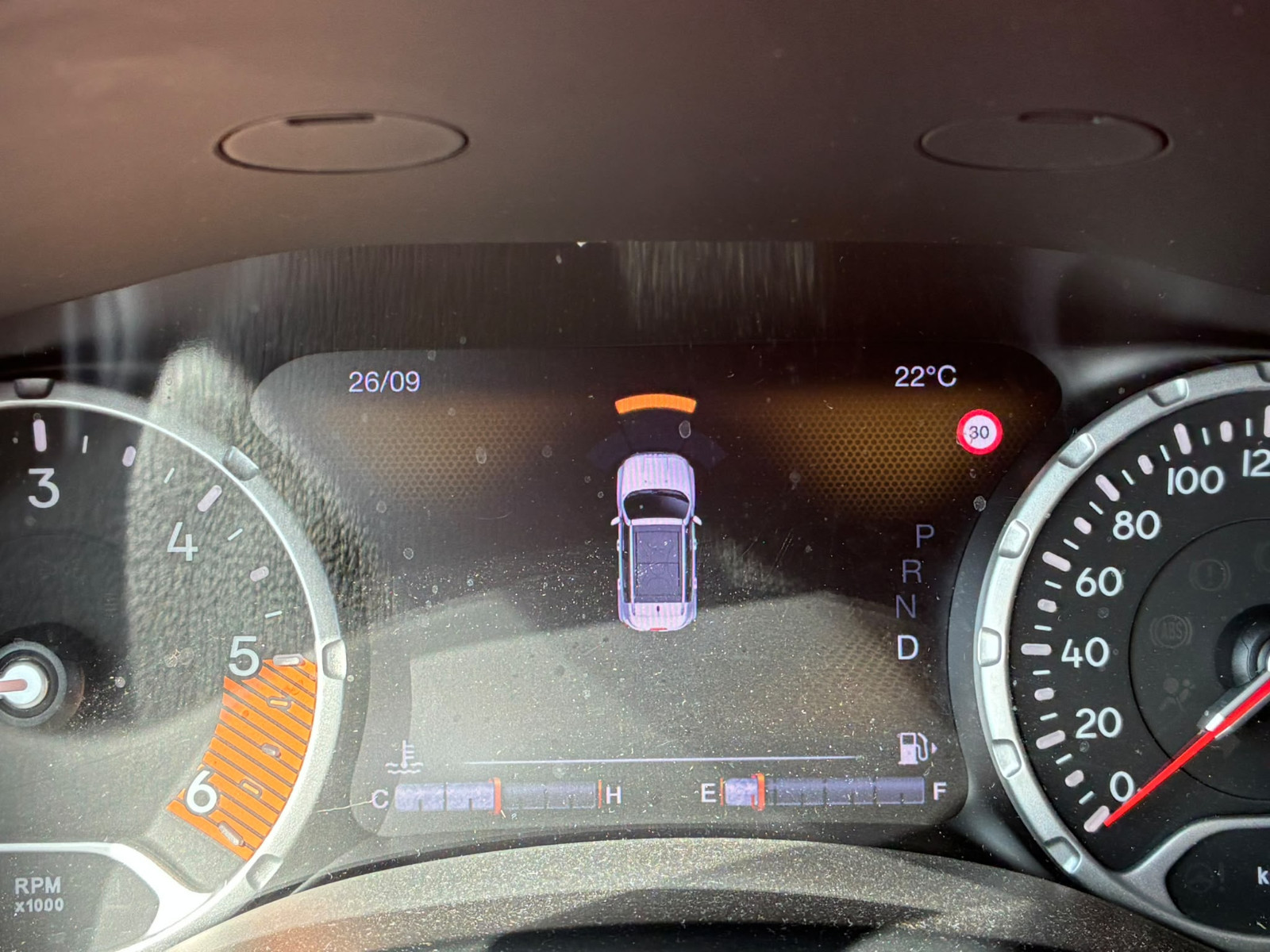 Jeep Renegade Limited FWD 1.6 CRD 120cv – GARANTIE 12 MOIS — photo 28