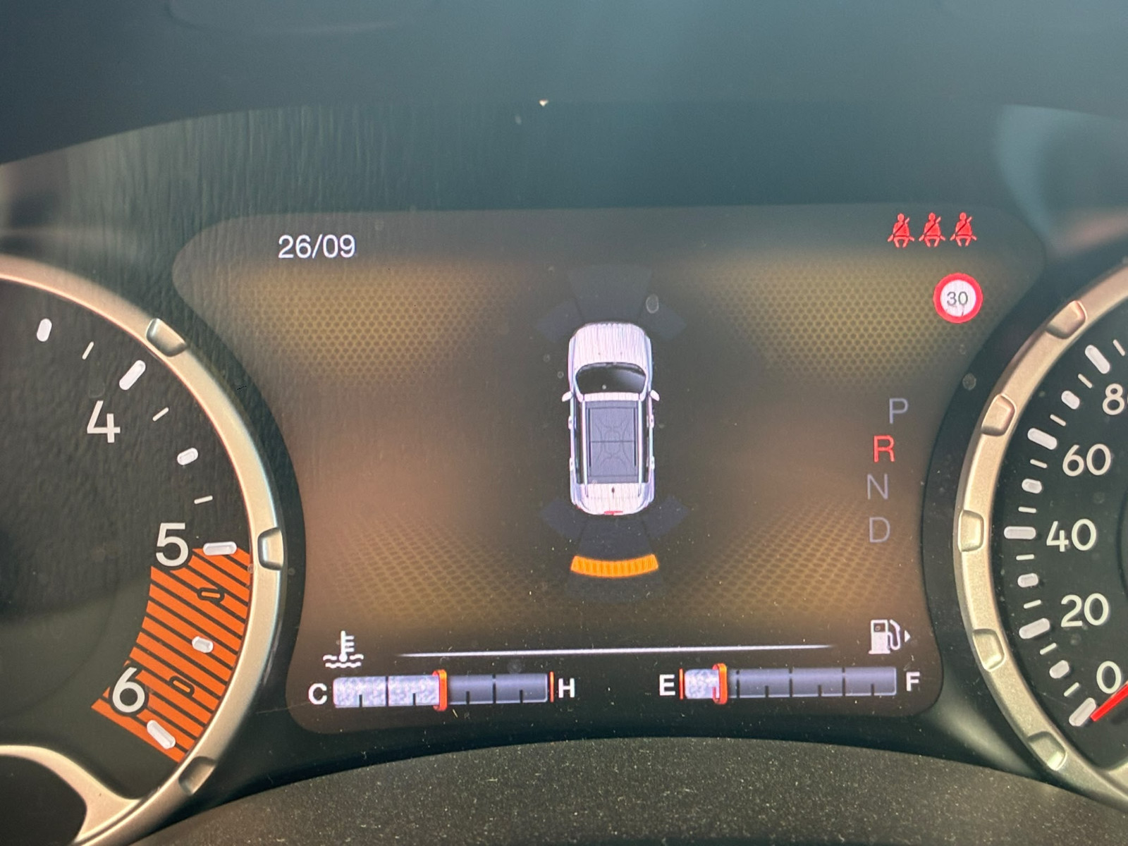 Jeep Renegade Limited FWD 1.6 CRD 120cv – GARANTIE 12 MOIS — photo 29