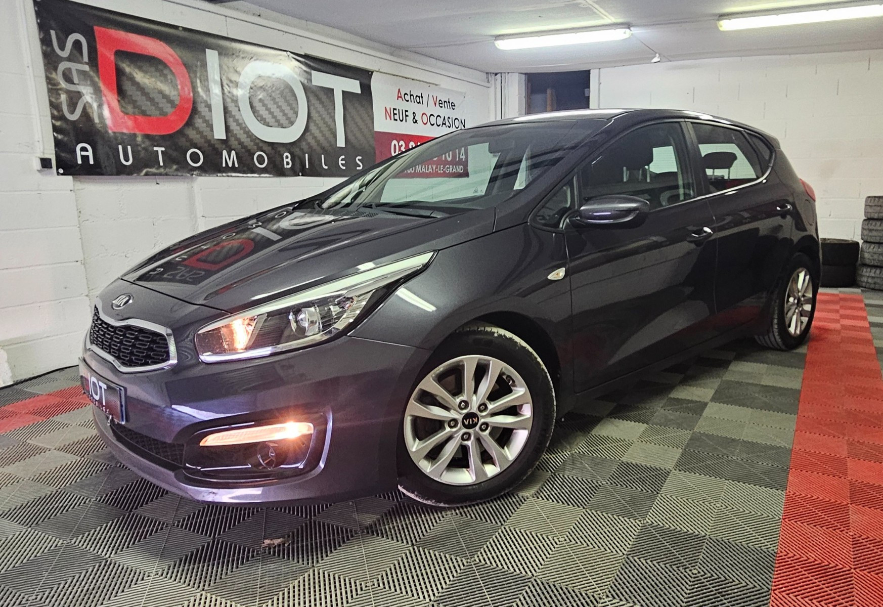 KIA CEE-D
