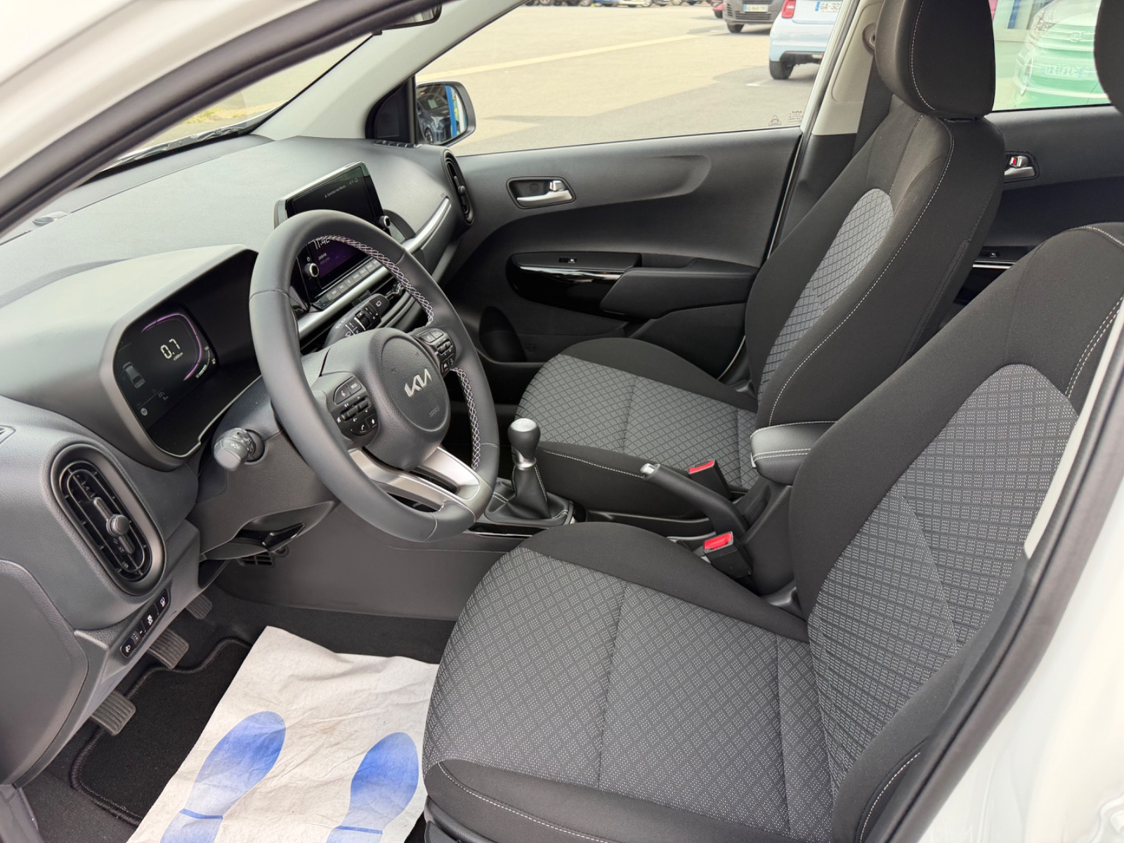 KIA PICANTO ACTIVE 1.0L 68 CH - vue 1