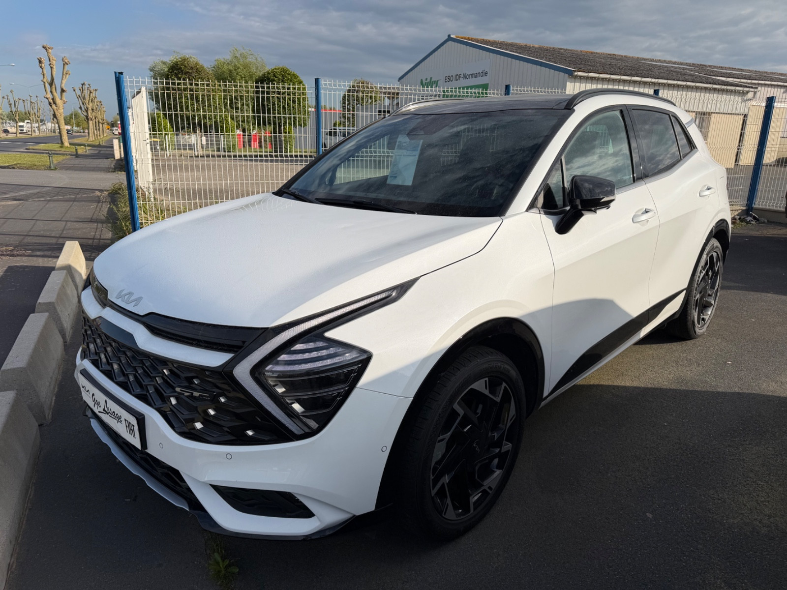 KIA Sportage GT LINE PREMIUM PHEV 265 CH 4X4 - vue 1