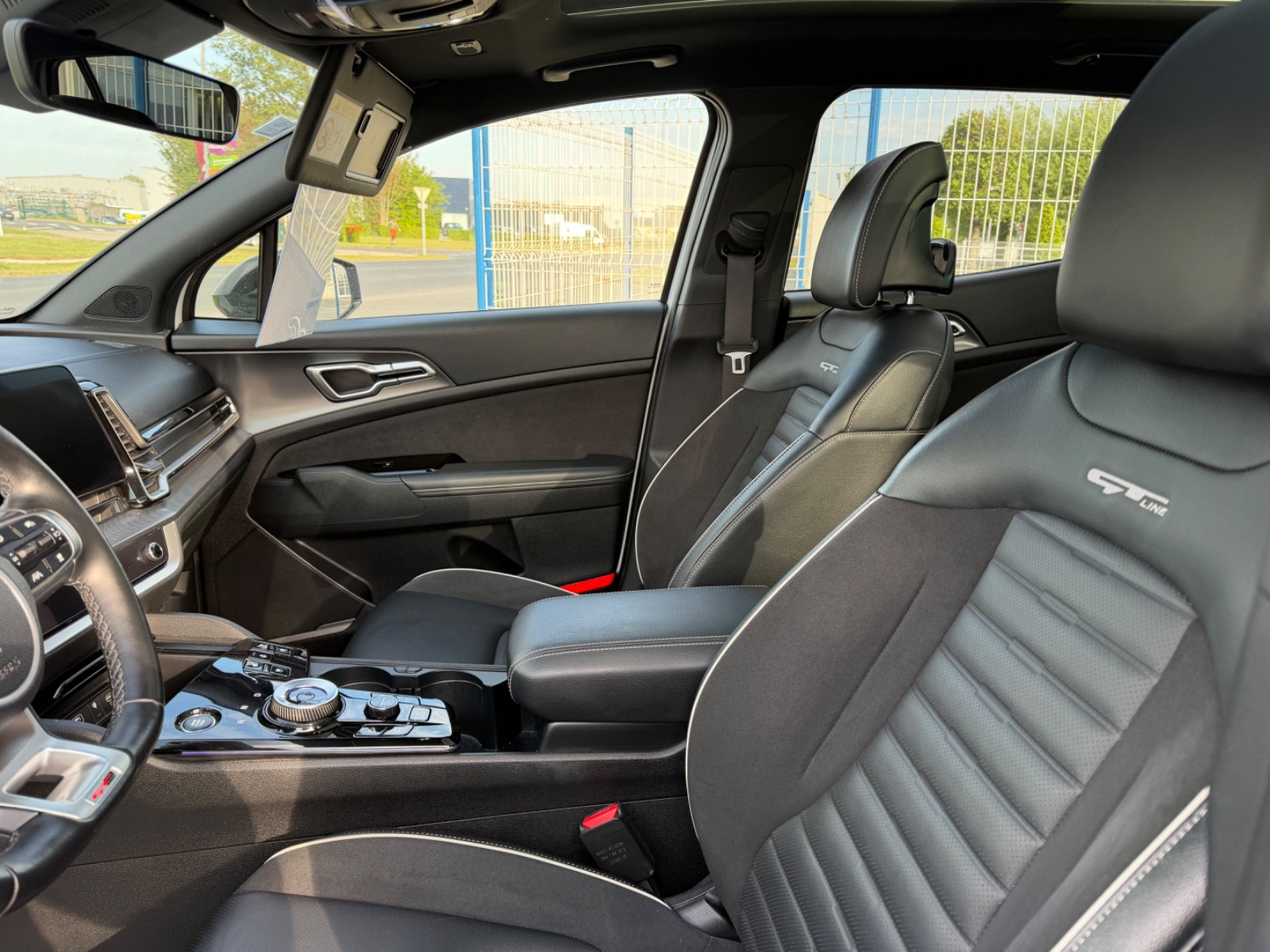 KIA Sportage GT LINE PREMIUM PHEV 265 CH 4X4 - vue 1