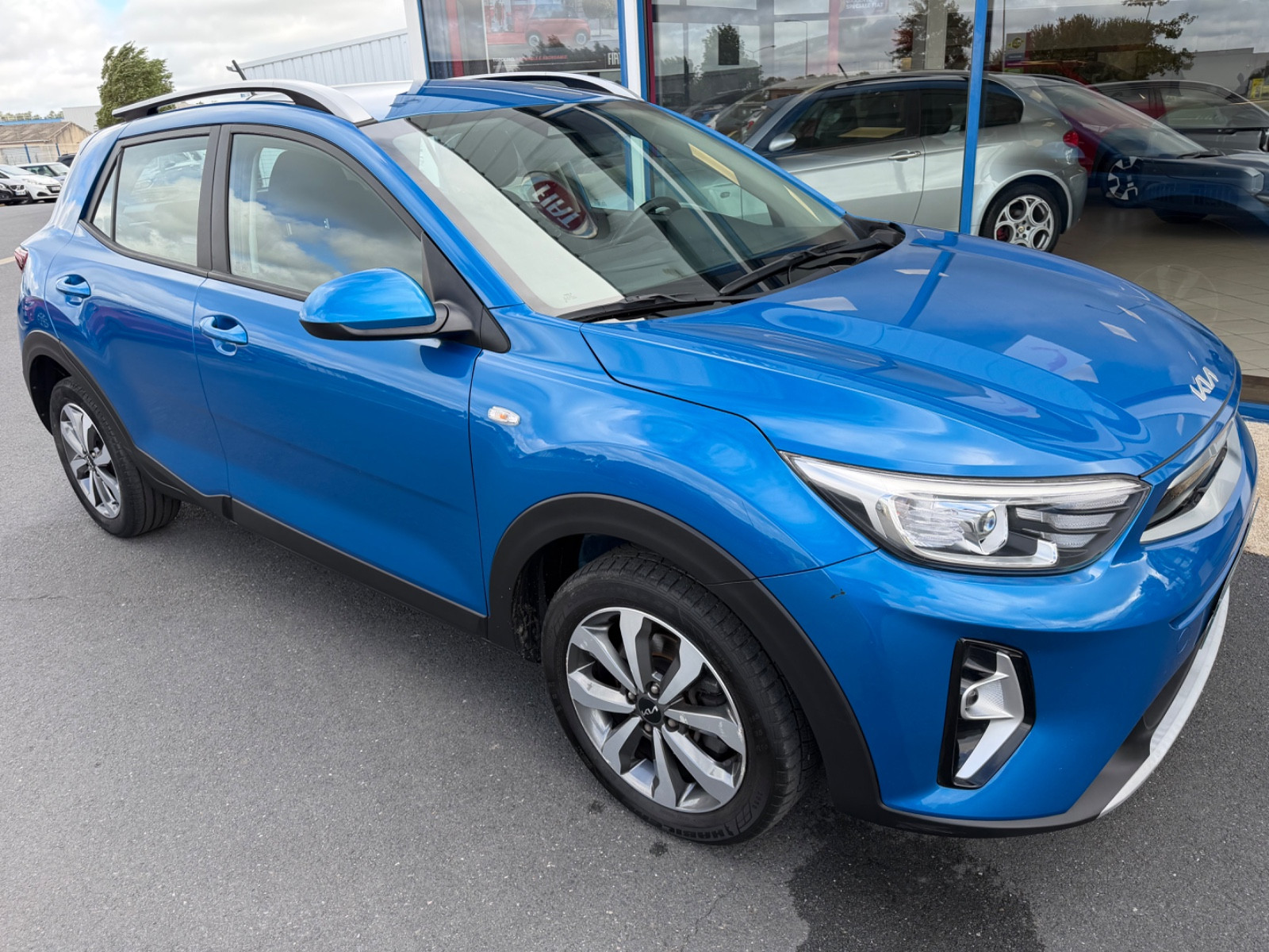 KIA STONIC
