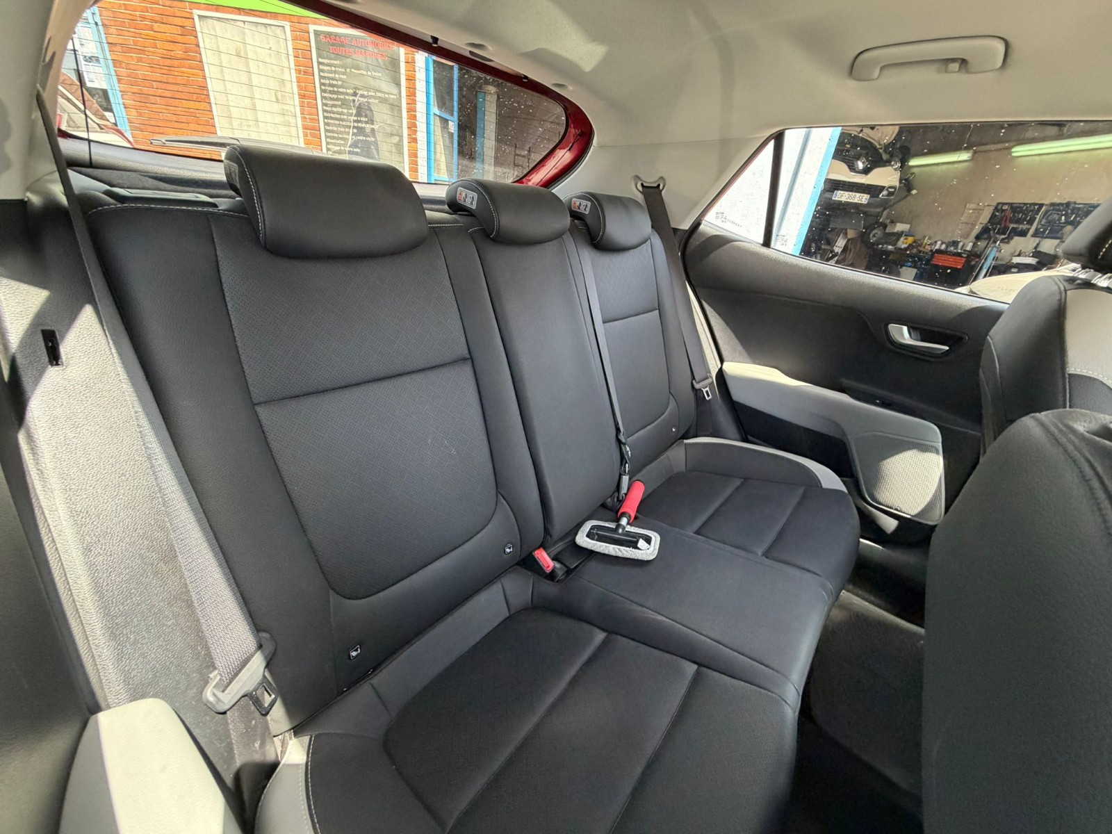 KIA STONIC - vue 1