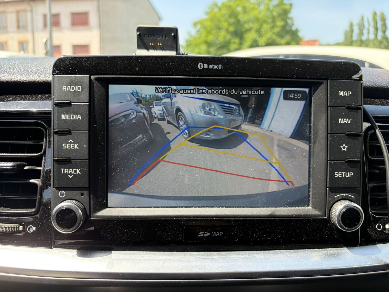 KIA STONIC - vue 1