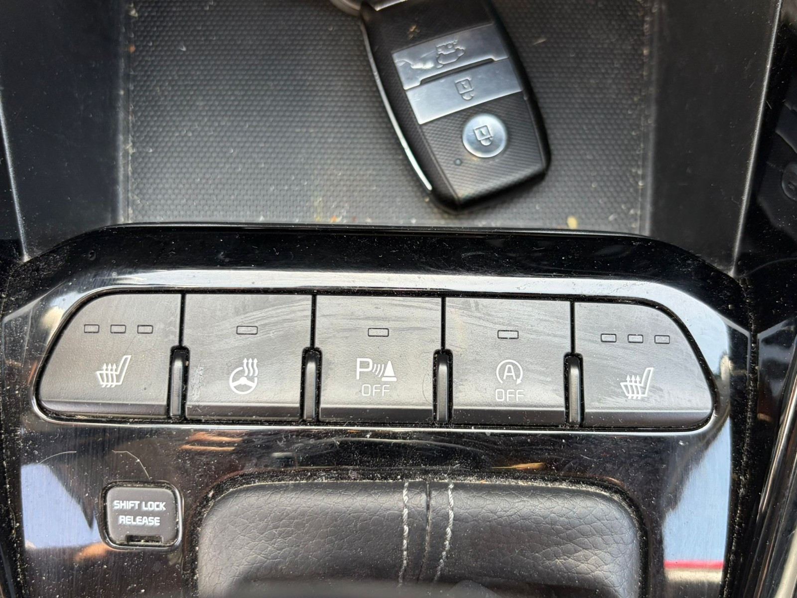 KIA STONIC - vue 1