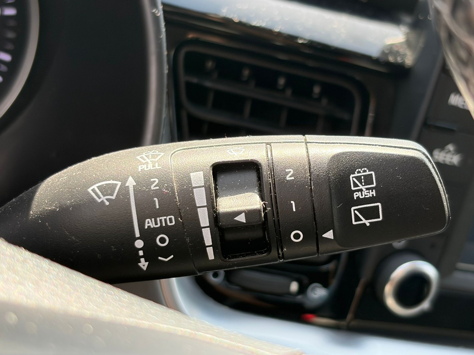 KIA STONIC - vue 1