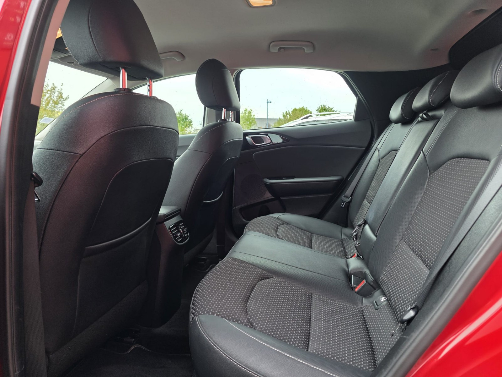 KIA XCEED 1.4 T-GDI 140ch Premium DCT7 ***Garantie 12 mois*** — photo 15
