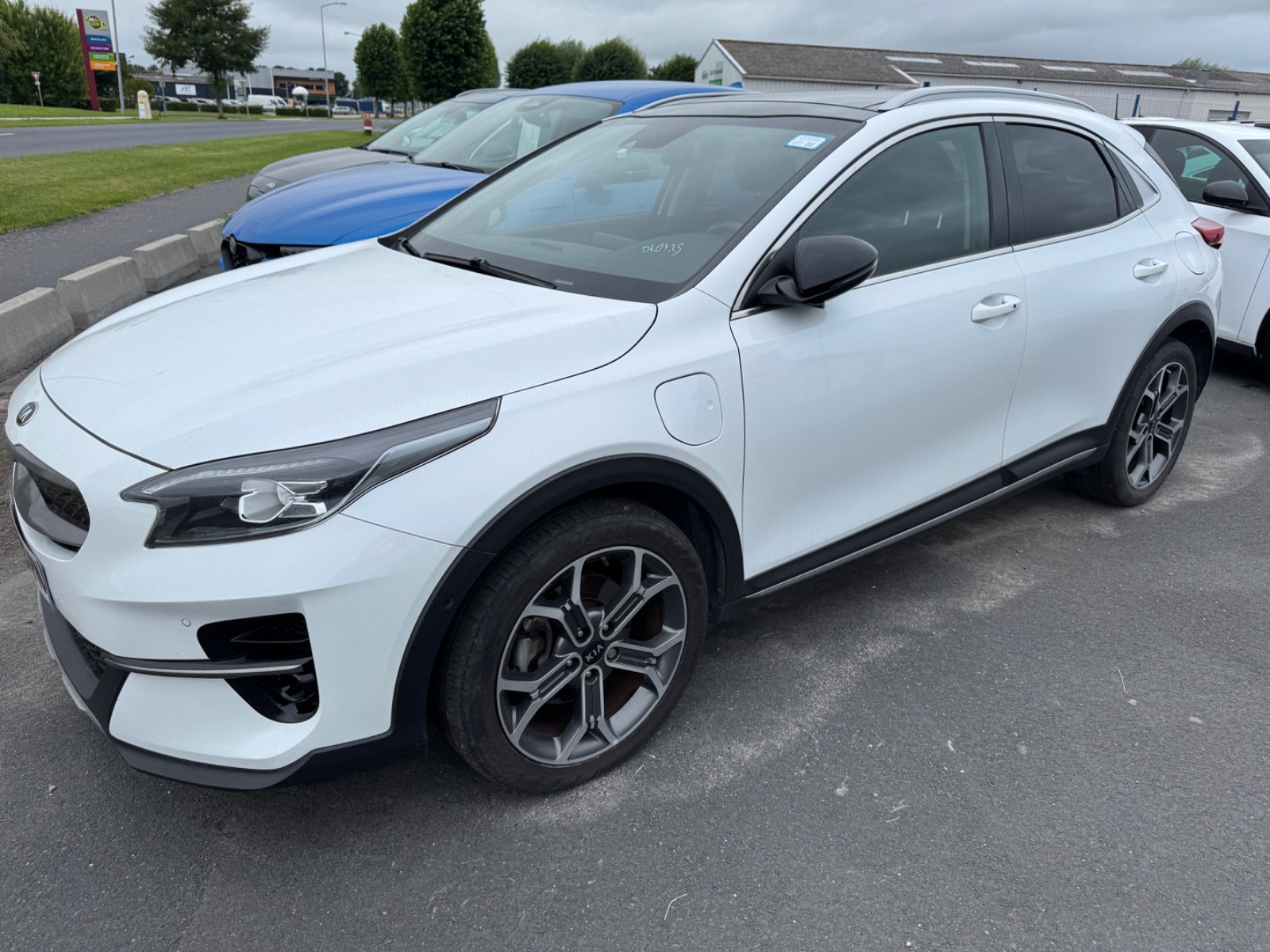 KIA XCEED