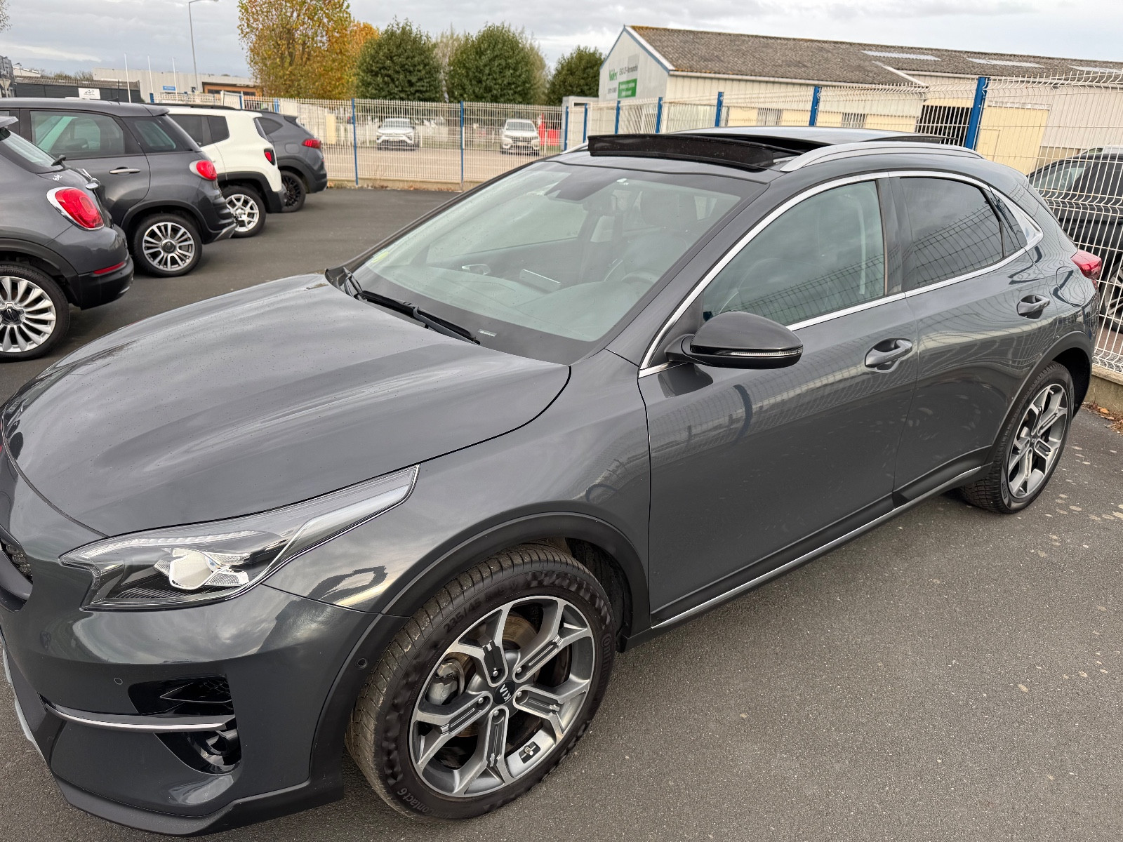 KIA XCEED LAUNCH EDITION 1.6L 115CH DCT7 - vue 1