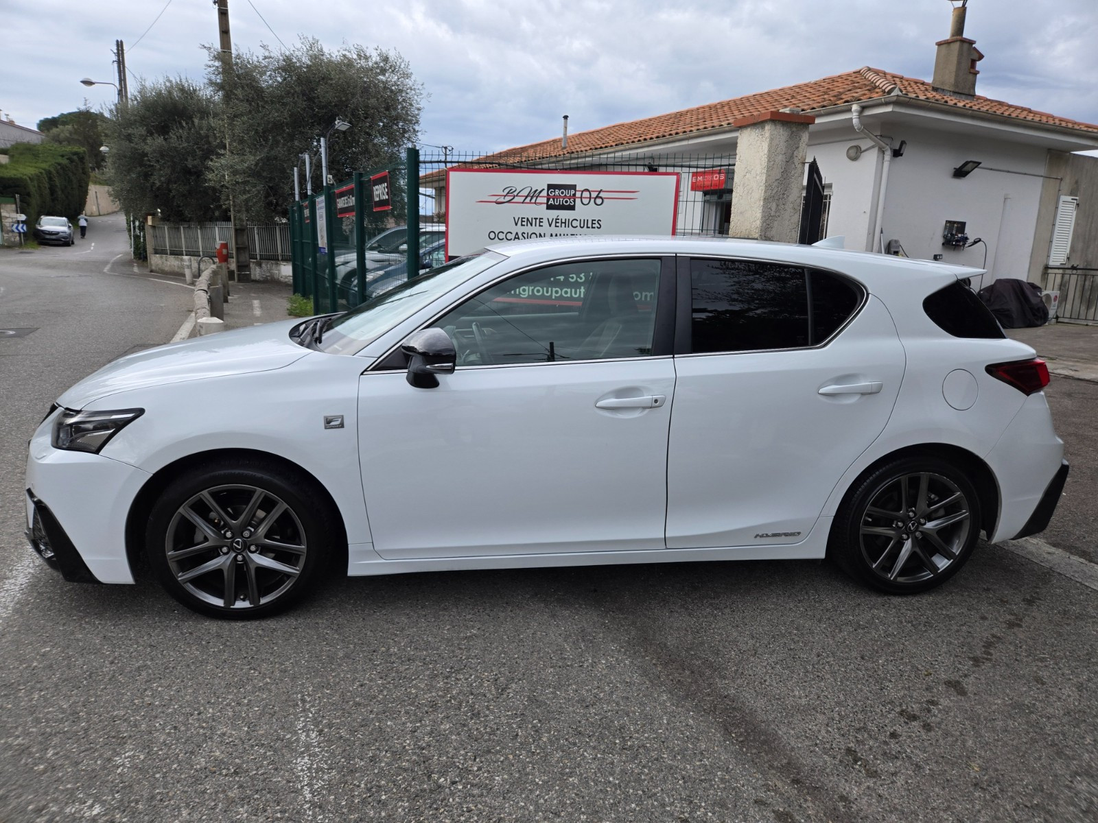 LEXUS CT - vue 1