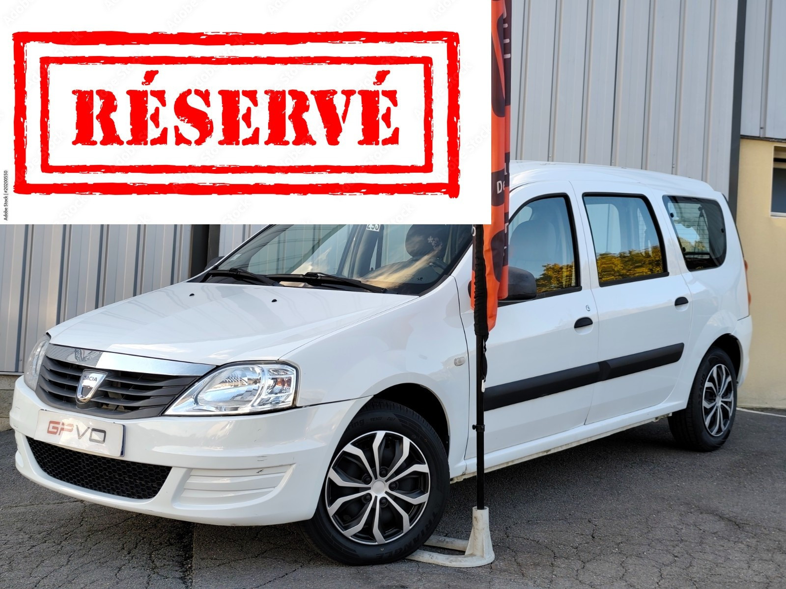 DACIA LOGAN MCV 1.6 16V 105 BIOÉTHANOL 7 PLACES AMBIANCE EURO 5