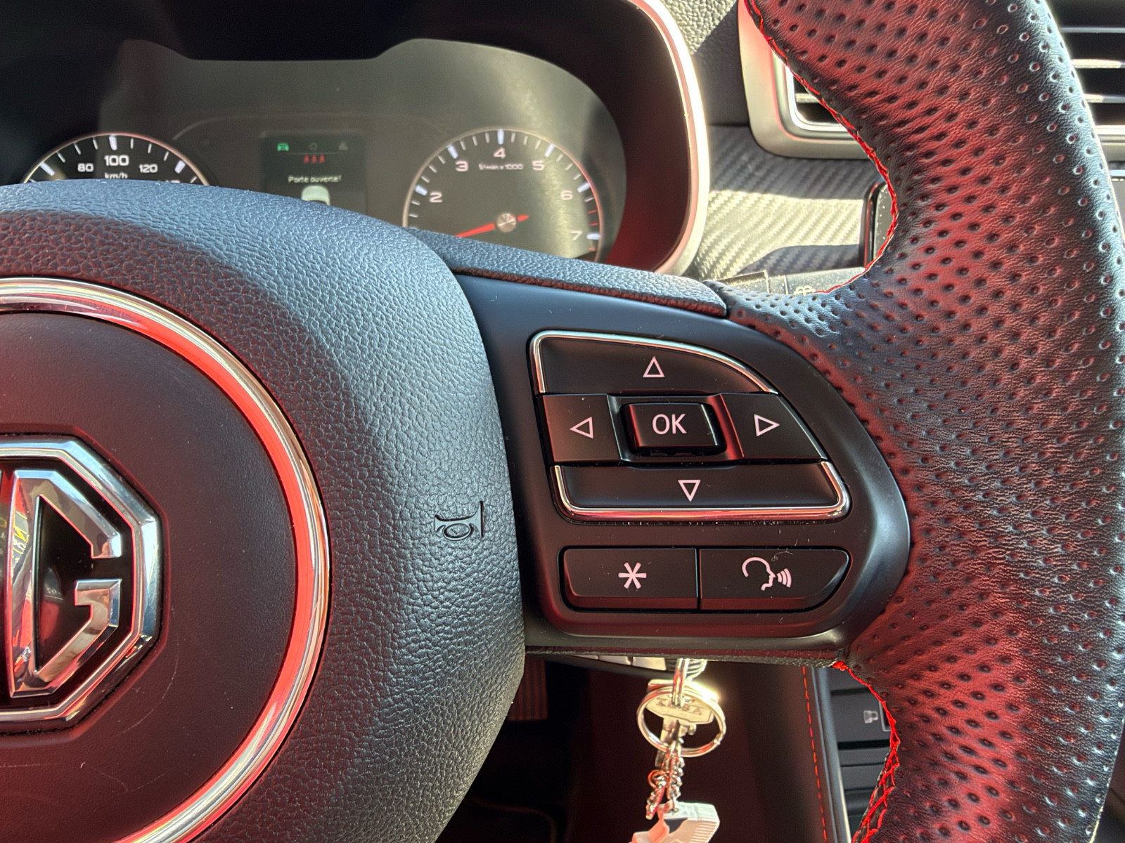M.G. ZS 1.5 VTi-Tech 106ch Comfort — photo 21