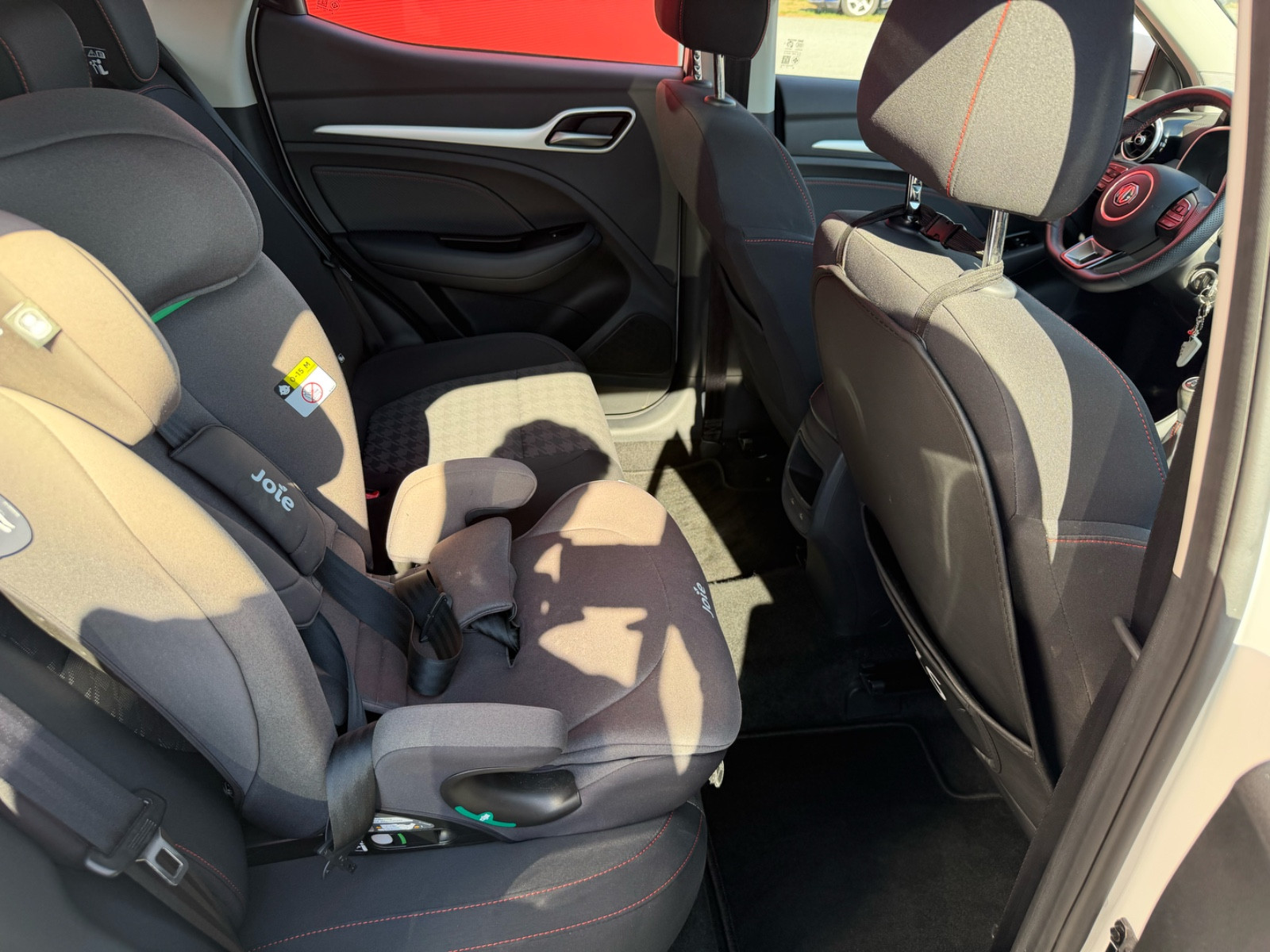 M.G. ZS 1.5 VTi-Tech 106ch Comfort — photo 18