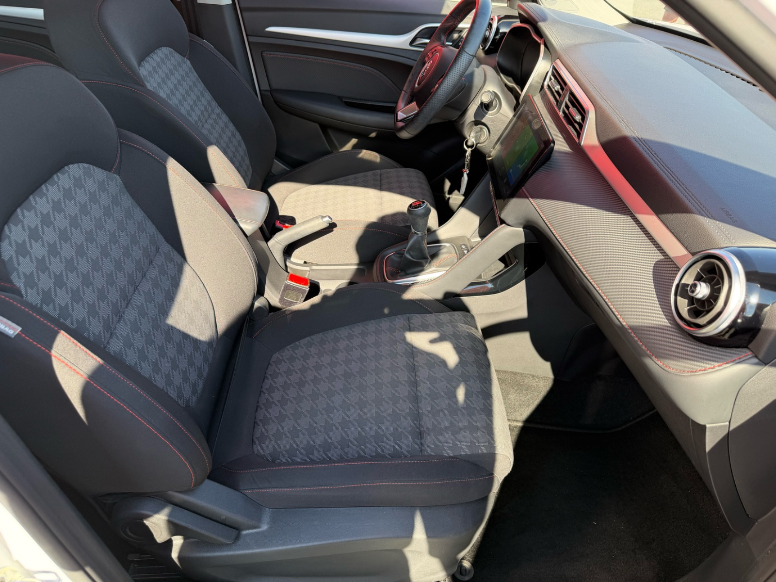 M.G. ZS 1.5 VTi-Tech 106ch Comfort — photo 14
