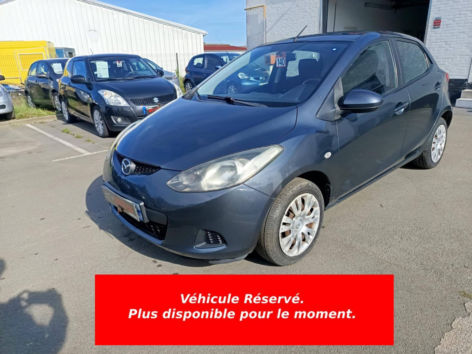 MAZDA 2