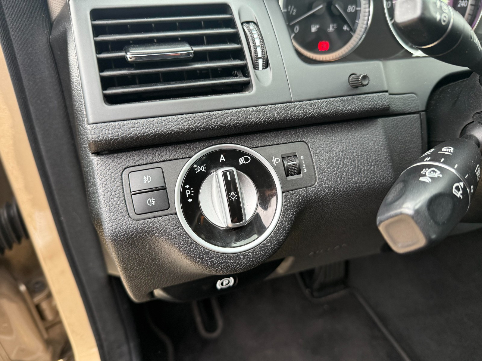 Mercedes Classe C Berline - vue 1