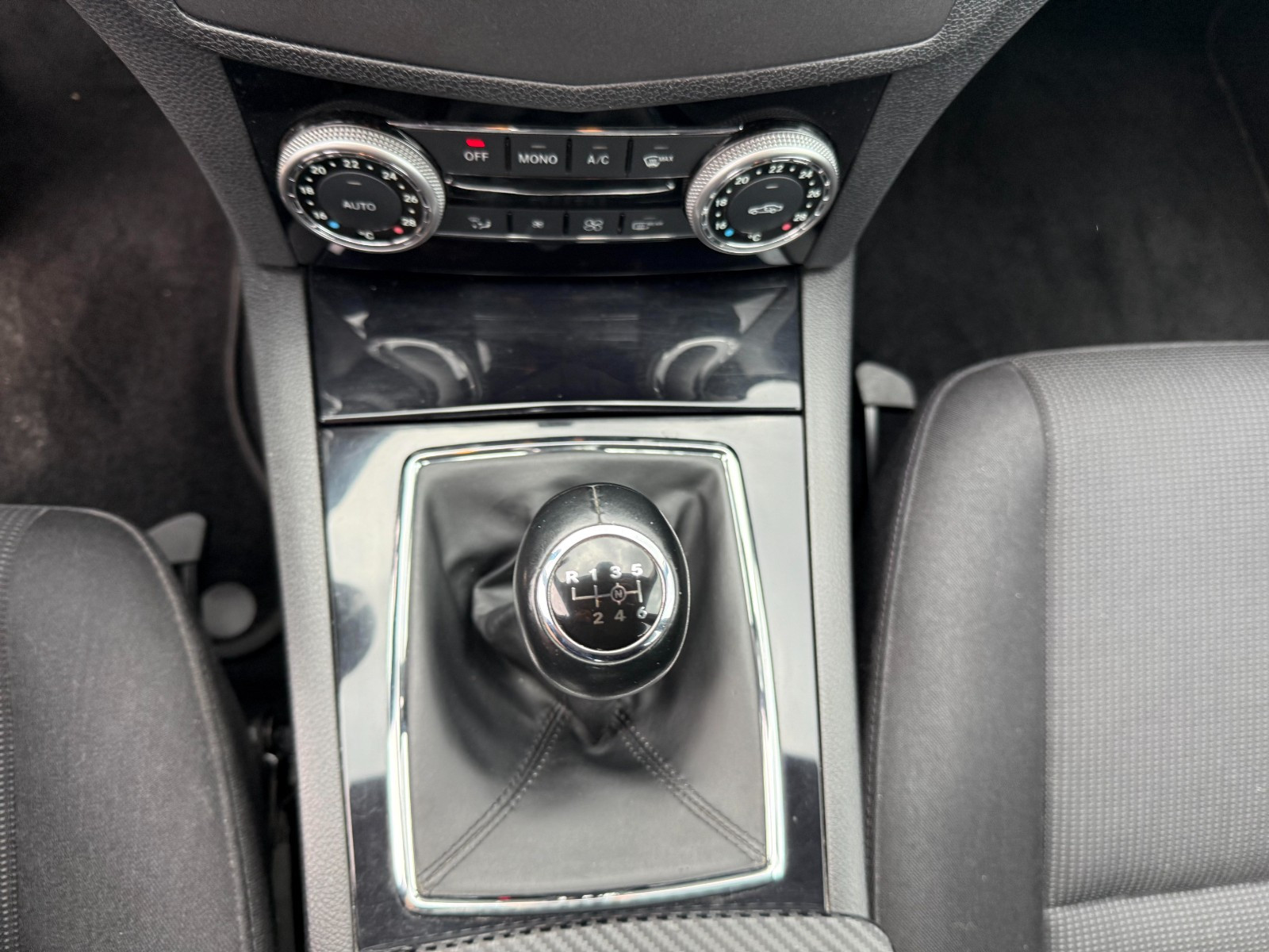 Mercedes Classe C Berline - vue 1