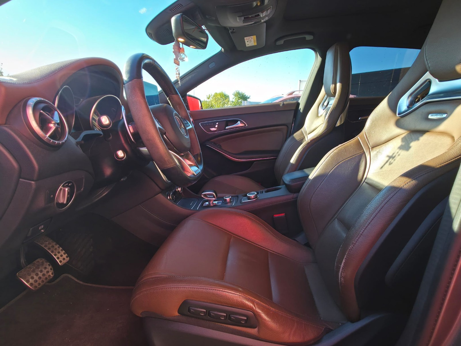 Mercedes CLA 45 AMG 381ch 4Matic Speedshift DCT – GARANTIE 12 MOIS – — photo 9
