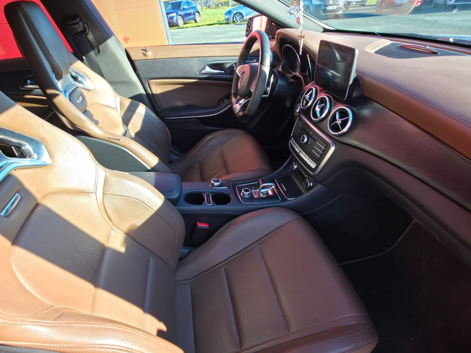 Mercedes CLA 45 AMG 381ch 4Matic Speedshift DCT – GARANTIE 12 MOIS – — photo 12