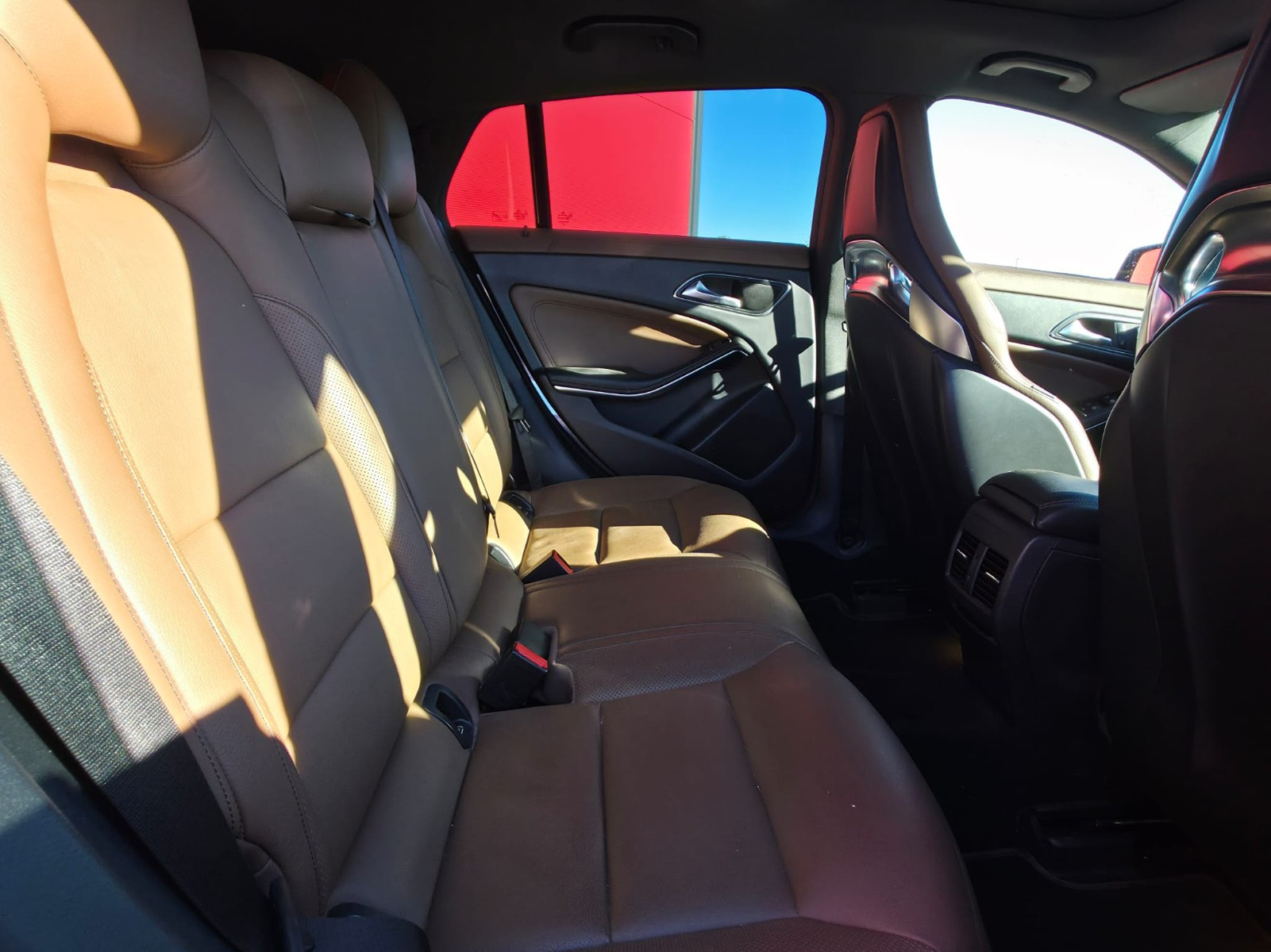 Mercedes CLA 45 AMG 381ch 4Matic Speedshift DCT – GARANTIE 12 MOIS – — photo 15