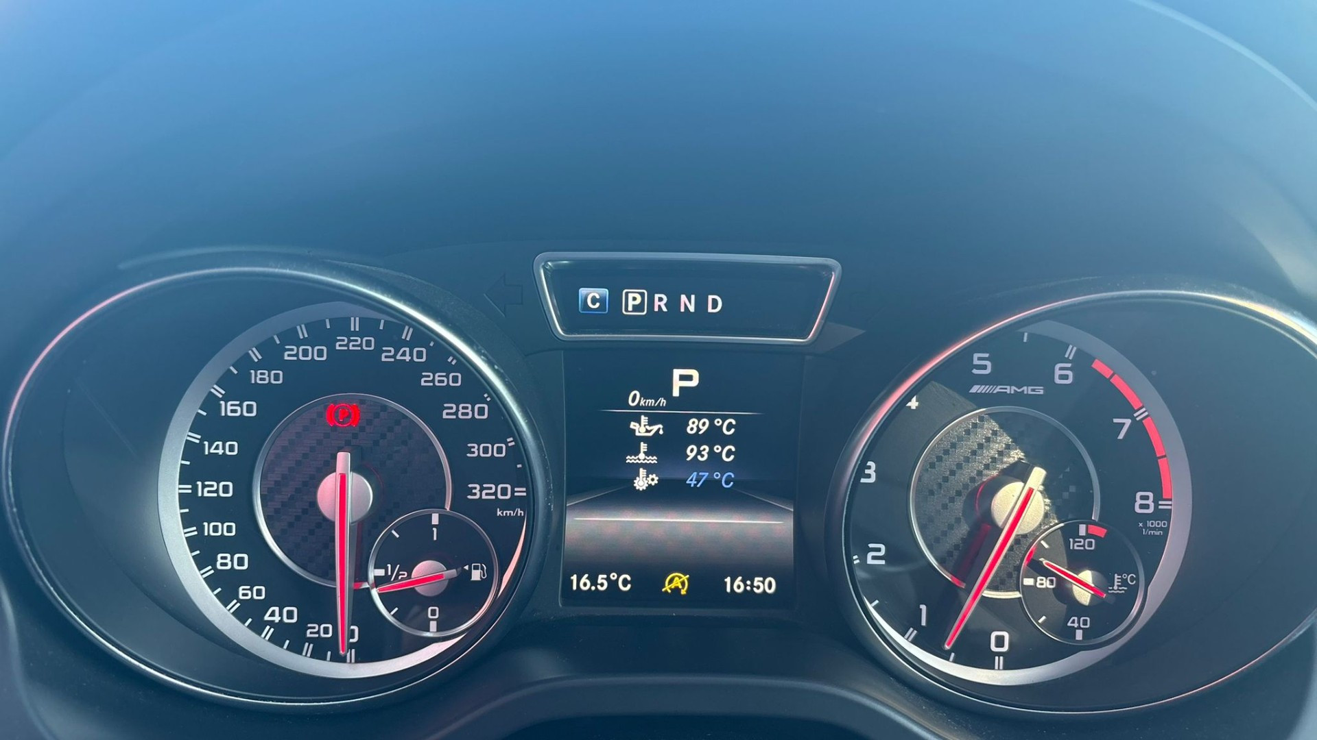 Mercedes CLA SHOOTING BRAKE 45 AMG ORANGE ART EDITION 381 CV – GARANTIE 12 MOIS — photo 33