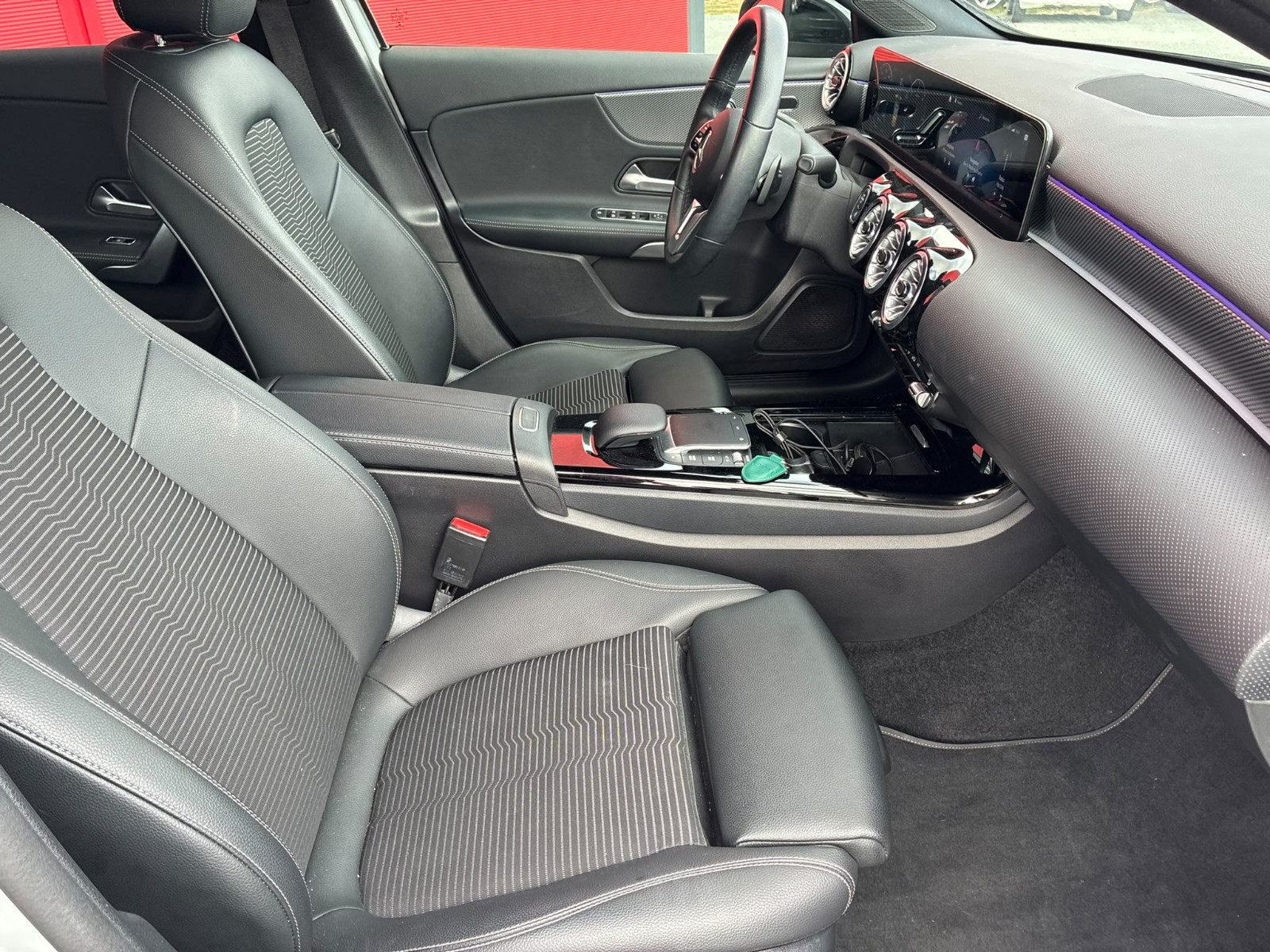 Mercedes CLASSE A 200 d 150ch Progressive Line 8G-DCT – SUIVI MERCEDES – CARPLAY – GARANTIE 12 MOIS — photo 15