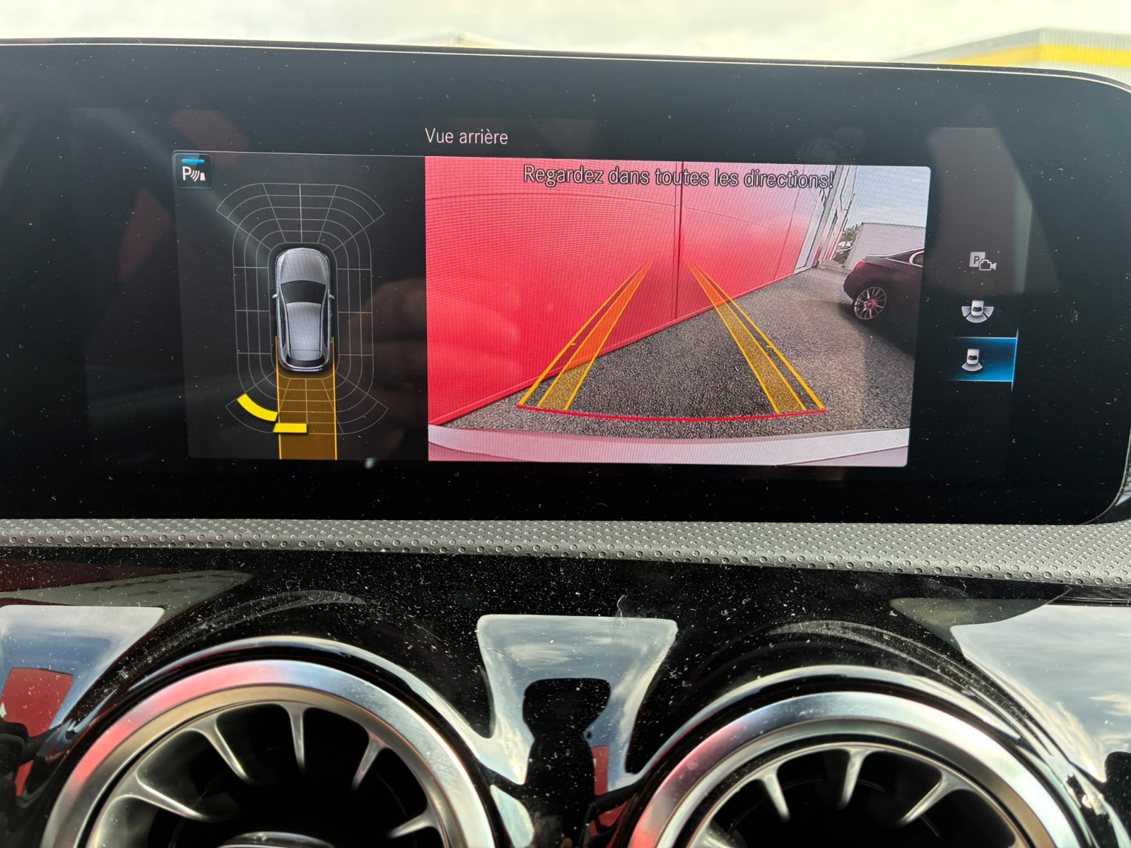 Mercedes CLASSE A 200 d 150ch Progressive Line 8G-DCT – SUIVI MERCEDES – CARPLAY – GARANTIE 12 MOIS — photo 26