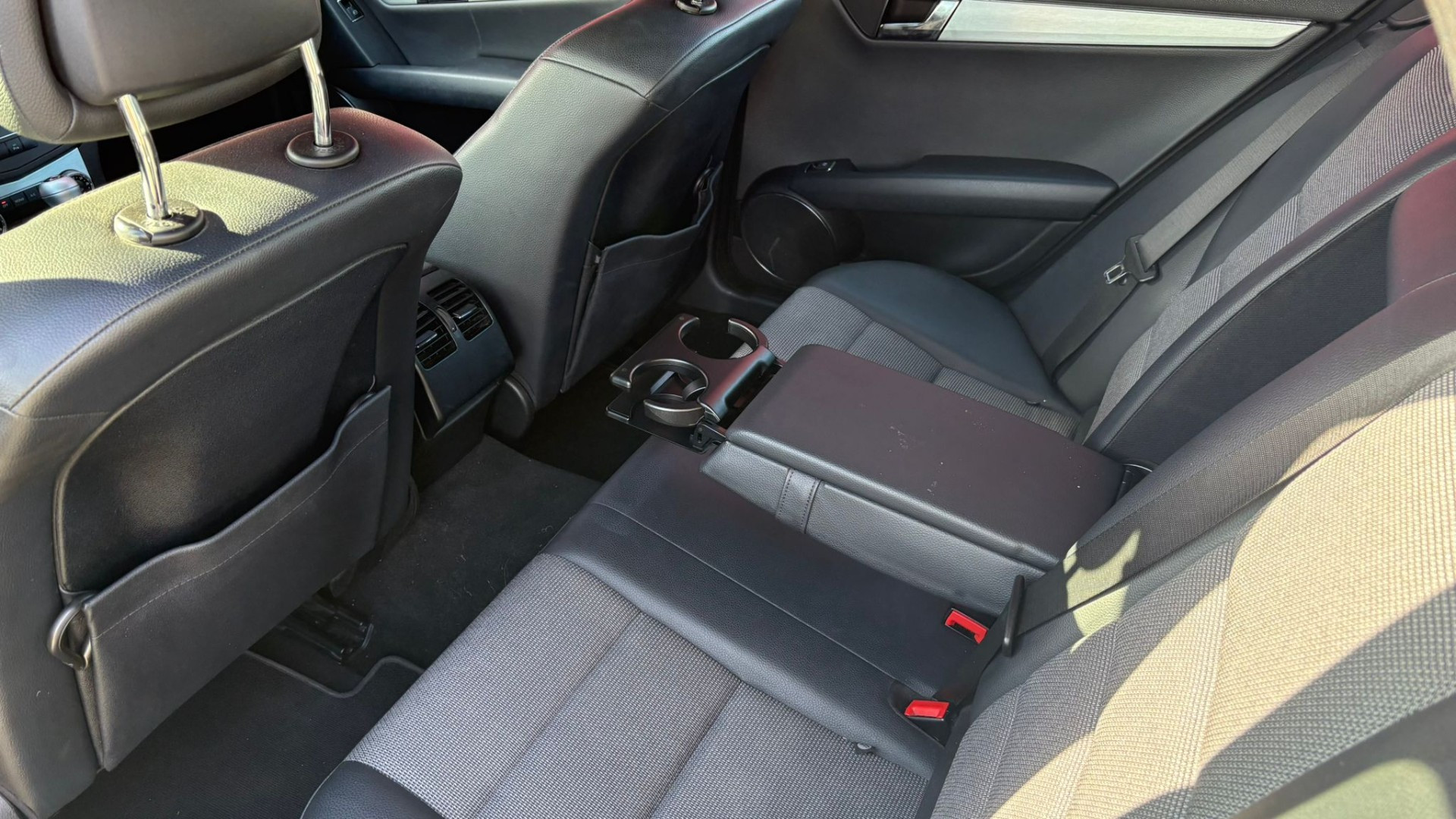 Mercedes CLASSE C AMG 250 T CGI ETHANOL BOITE AUTO – GARANTIE 12 MOIS — photo 13