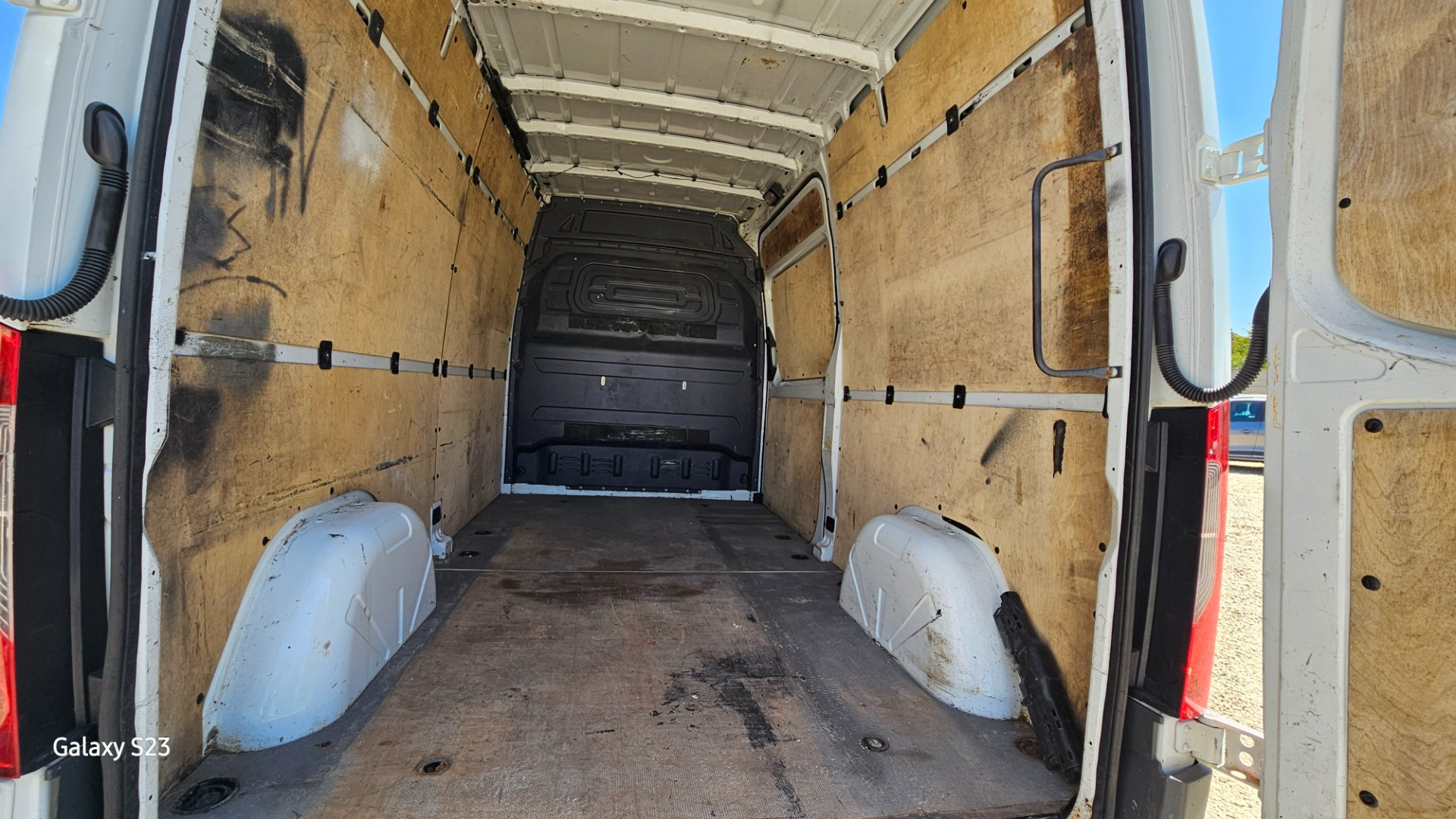 Mercedes Sprinter III Fourgon  - vue 1