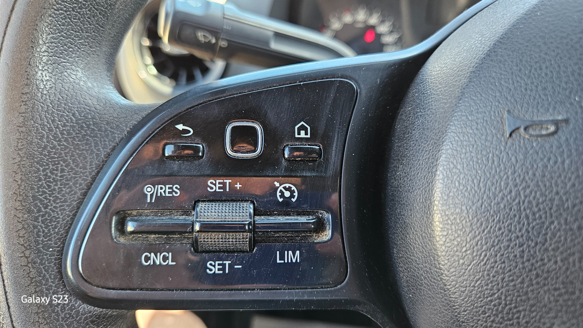 Mercedes Sprinter III Fourgon  - vue 1